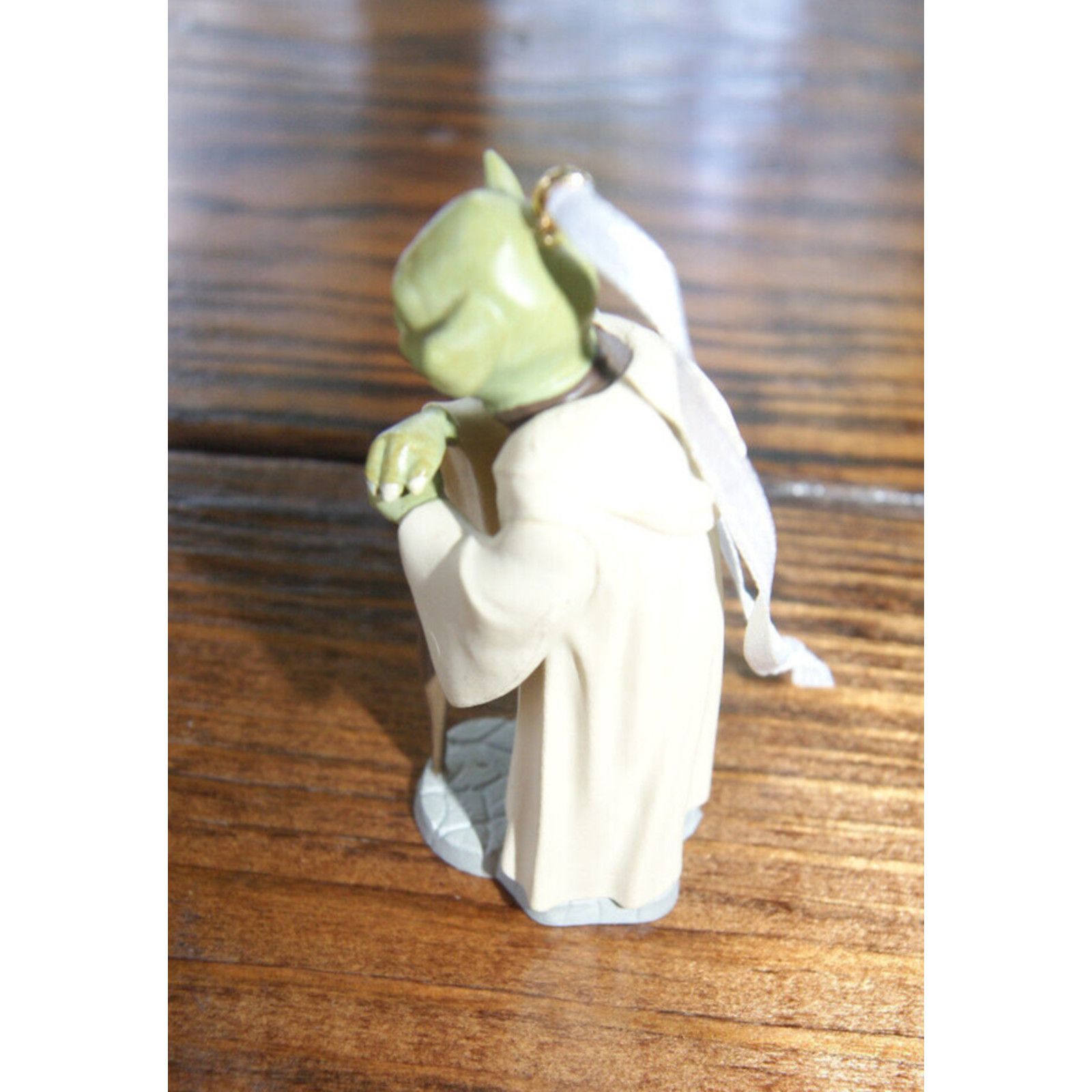 Other Hallmark Disney Star Wars Christmas Ornament Master Yoda Size ONE SIZE - 4 Thumbnail