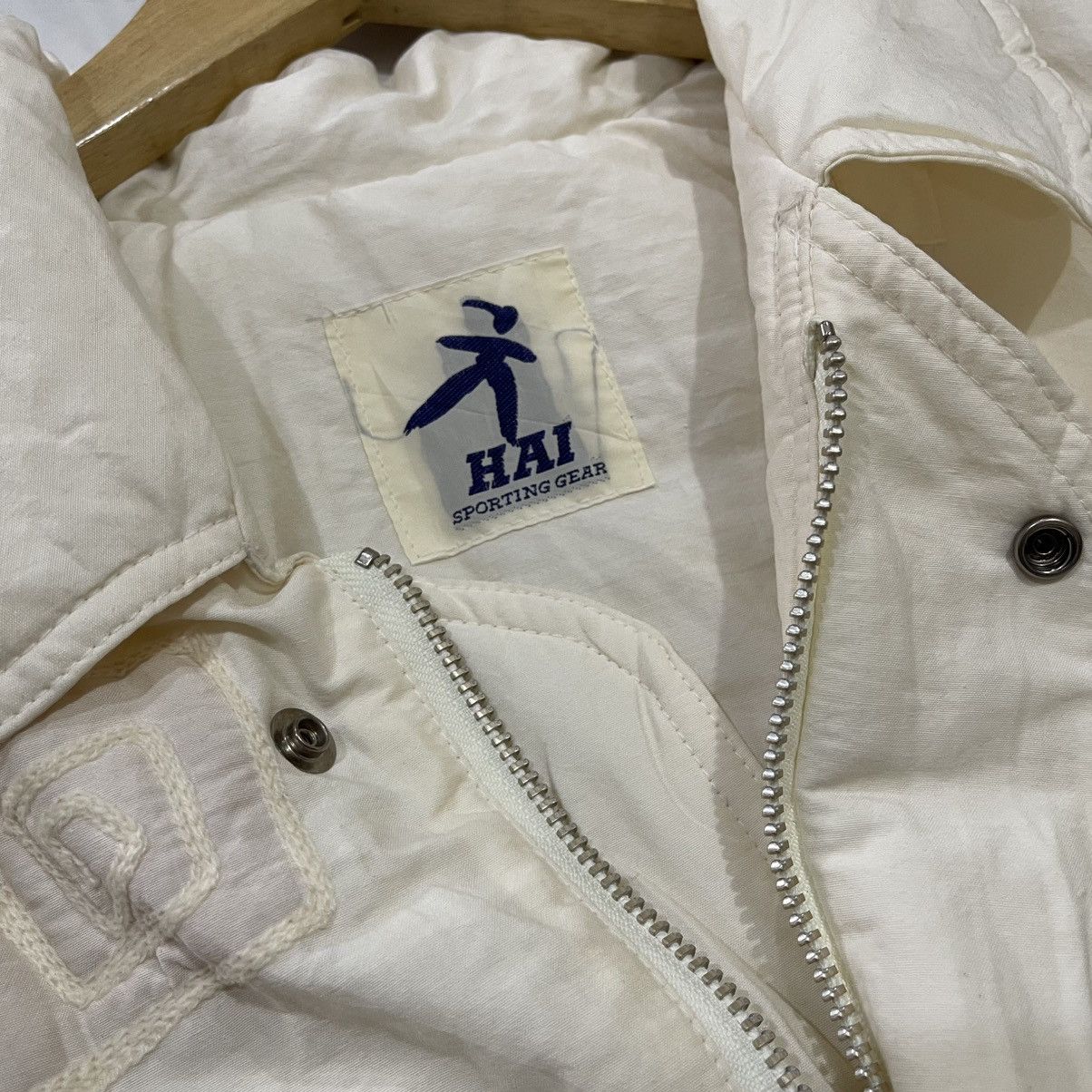 Issey Miyake Vintage HAI sporting gear embroidered bomber by issey miyake Size US M / EU 48-50 / 2 - 8 Thumbnail