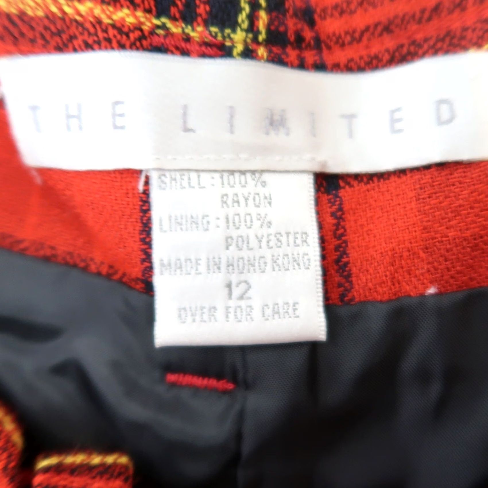 Vintage VINTAGE The Limited Plaid High Rise Trouser Shorts Women 12 Red Black 90s Inseam 8.5in Pattern Plaid Rise High Size 34" / US 12 / IT 48 - 4 Thumbnail