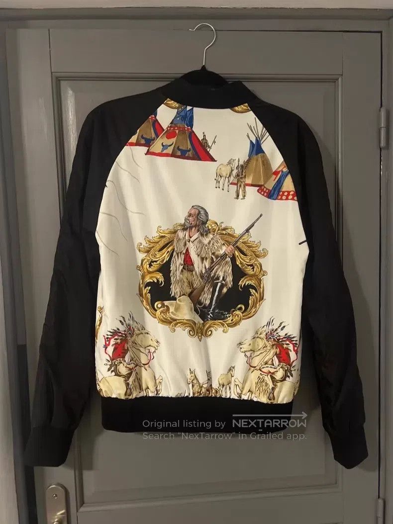 Versace Versace Indian portrait pattern coat Size US S / EU 44-46 / 1 - 2 Thumbnail