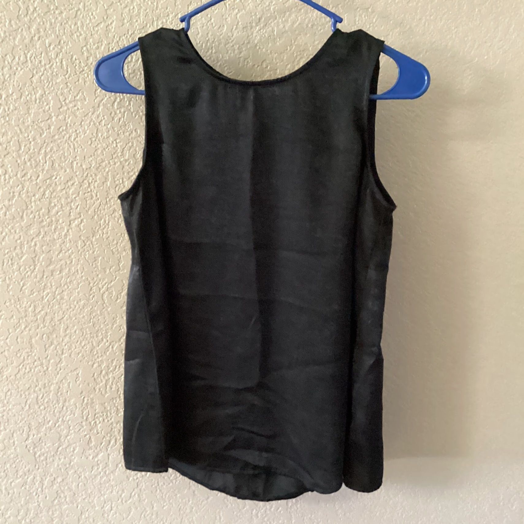 Banana Republic VINTAGE? No, Banana Republic Top Women’s Petite S Black Sleeveless Shell Blouse Capsule NWT Size S / US 4 / IT 40 - 2 Thumbnail
