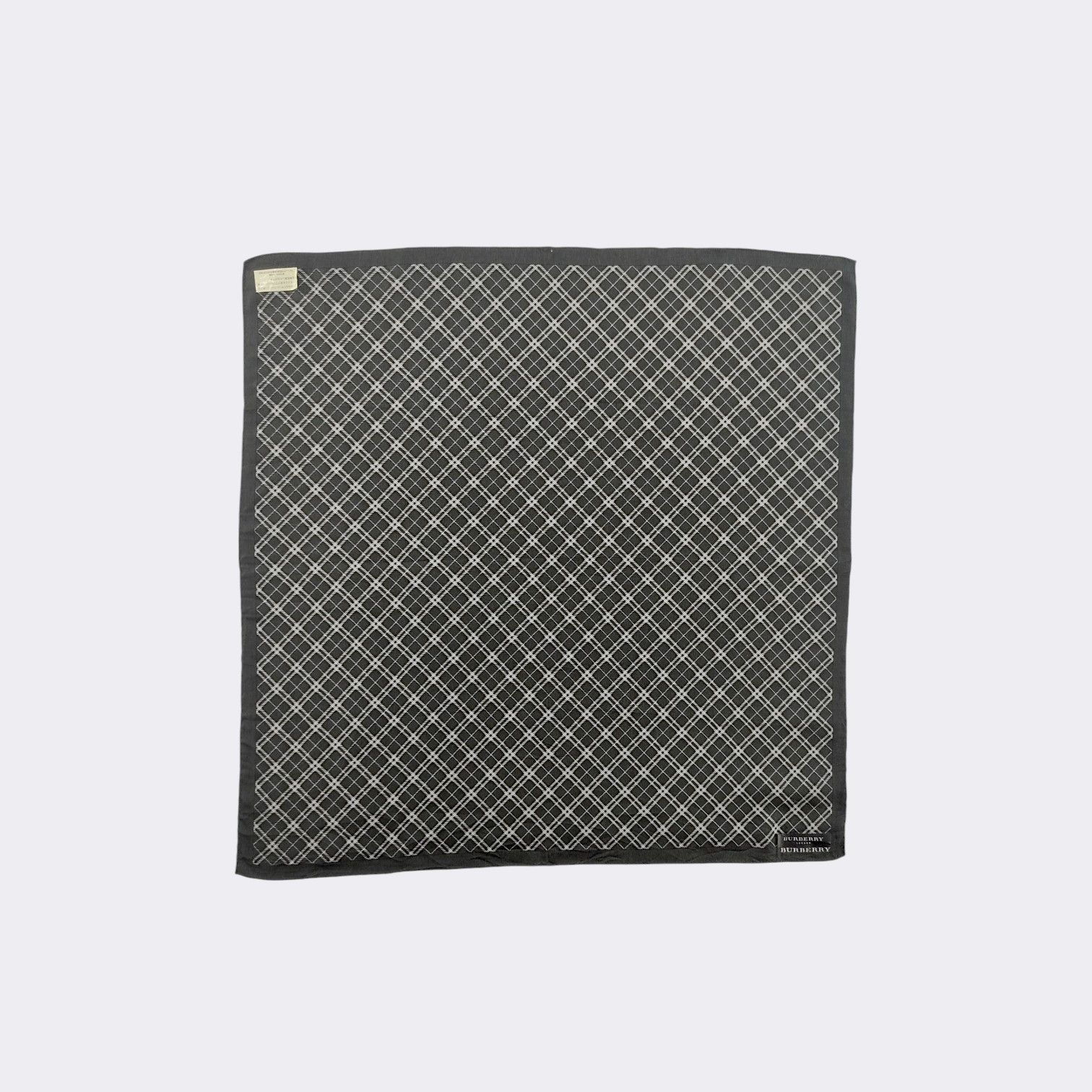 Burberry Vintage Burberry Handkerchief Neckerchief Bandana H212M Size ONE SIZE - 2 Thumbnail