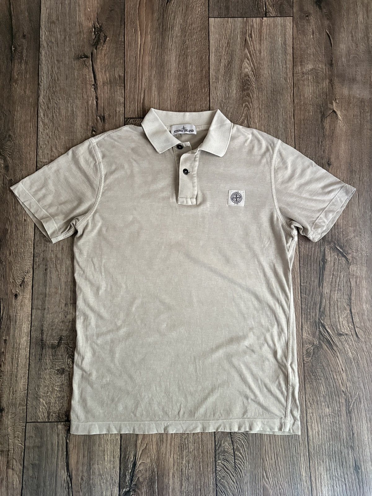 Stone Island Stone Island Patch Program Polo Shirt Button Ups Size L Size US L / EU 52-54 / 3 - 1 Thumbnail