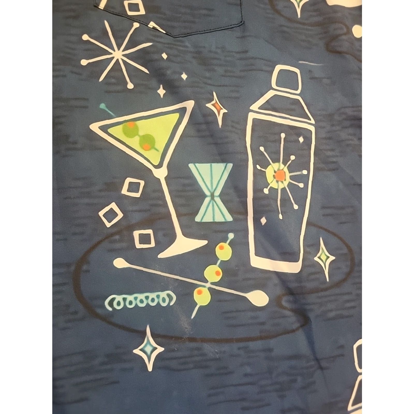 Vintage 4XL Button-Up Shirt Men Blues Satin 60" Chest 4X L Big & Tall Casual Party Cocktail Daiquiri Graphic Print Short Sleeve Size US XXL / EU 58 / 5 - 5 Thumbnail