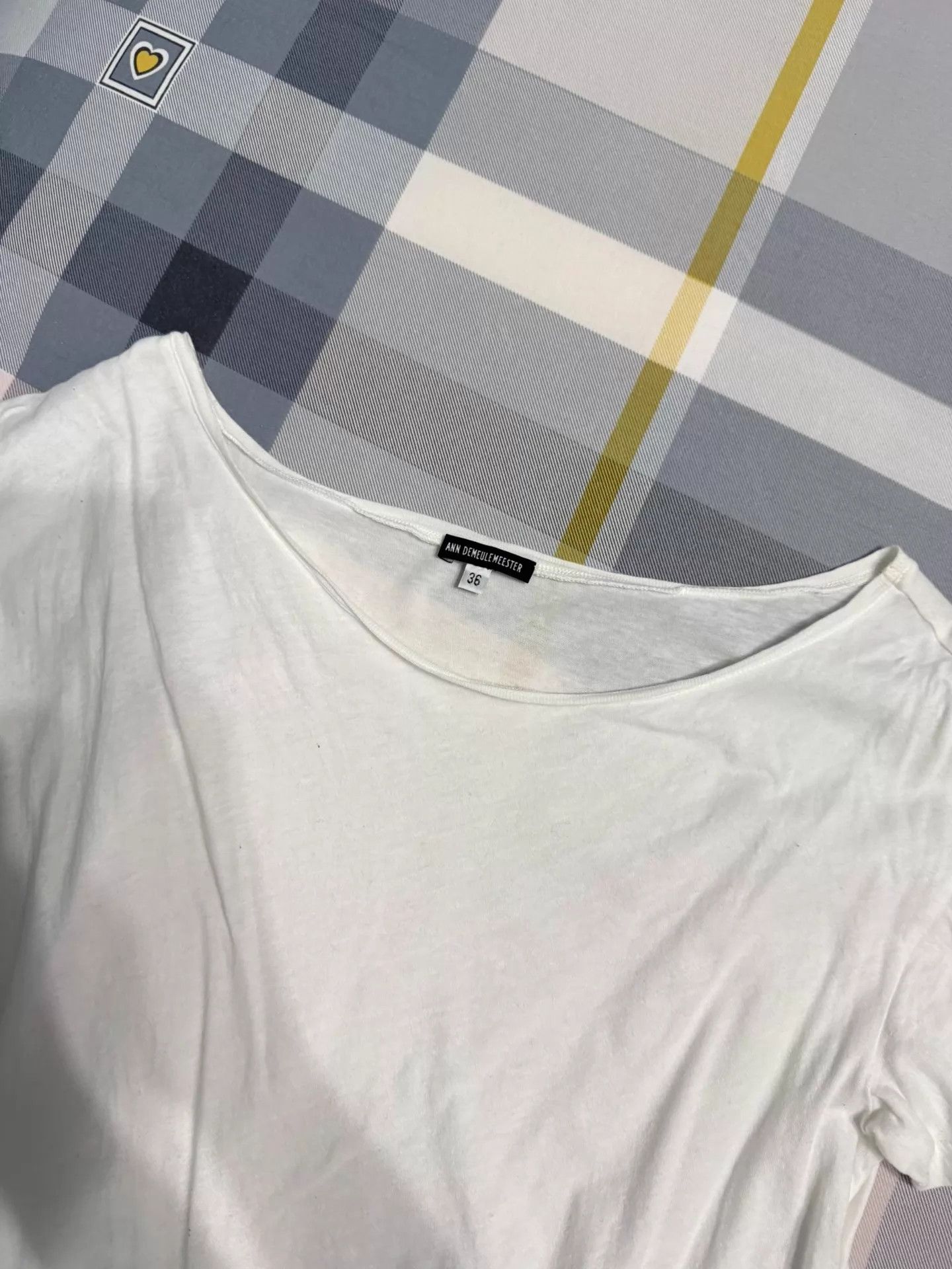 Ann Demeulemeester Ann Demeulemeester Short Sleeve Off-Shoulder Tee 9/10 Size XS / US 0-2 / IT 36-38 - 2 Thumbnail