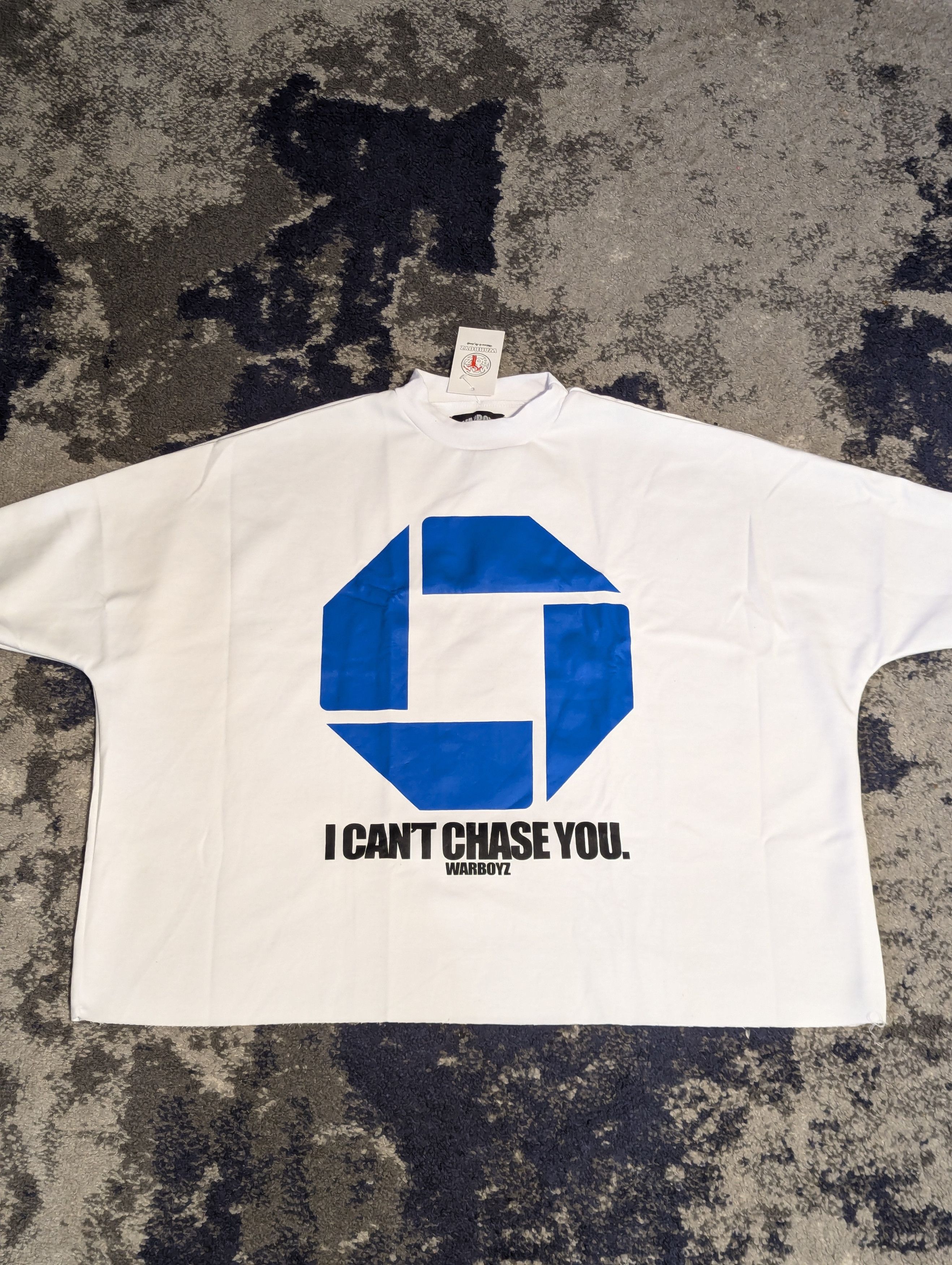 Other Can't chase you shirt Size US M / EU 48-50 / 2 - 2 Thumbnail