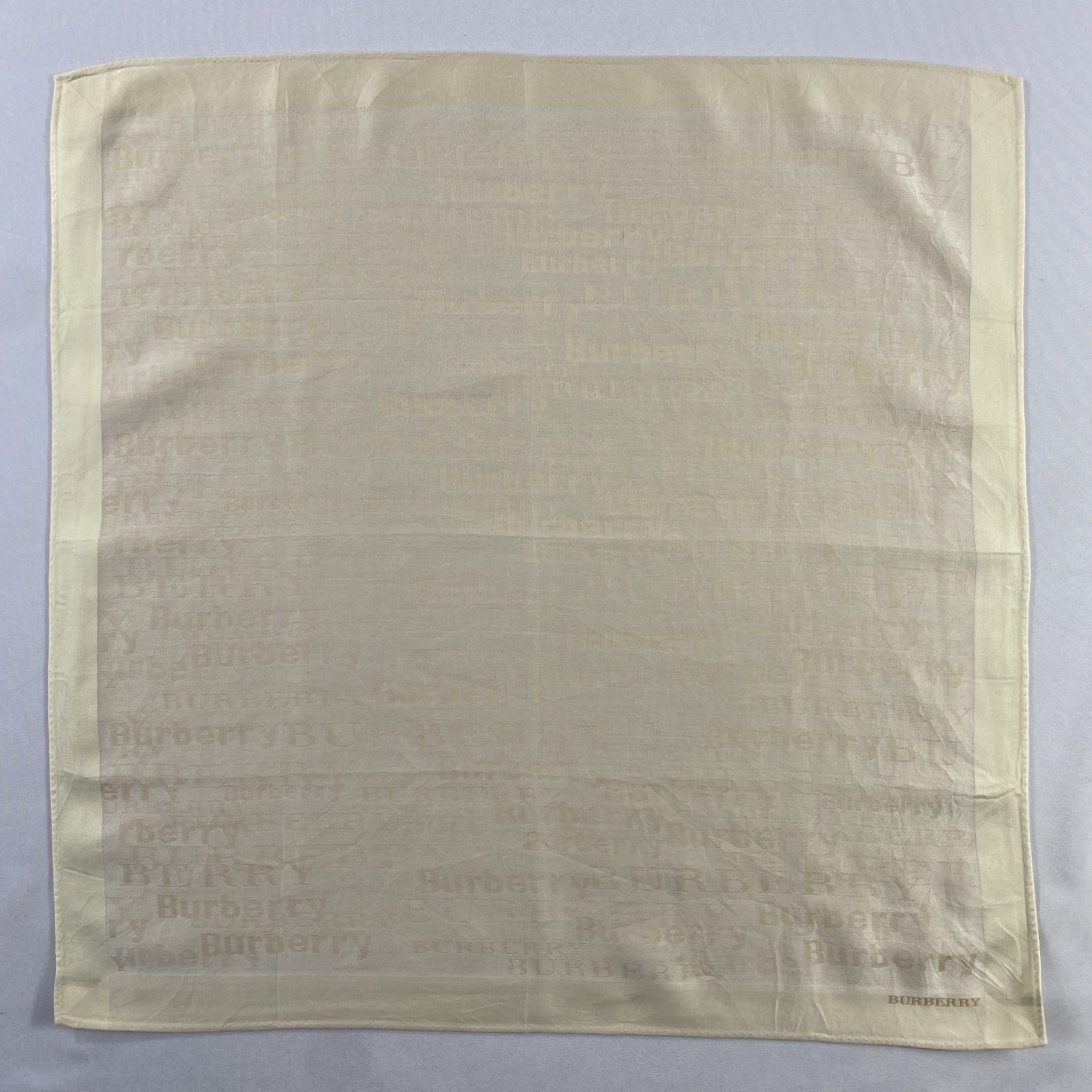 Burberry × Vintage Burberry Handkerchief / Neckerchief / Bandana-P1689 Size ONE SIZE - 1 Thumbnail
