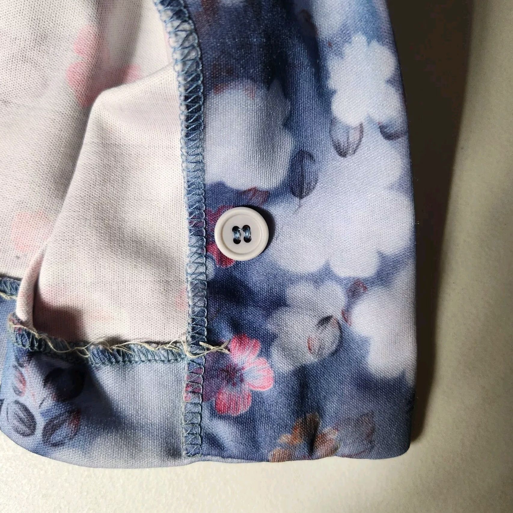 Sears Sears Womens Vintage 70s Blue Floral Buttonfront Shirt-Size 16 Shirt Womens 70s Blue Floral Secretary/Geek 16 Size XXL / US 16-18 / IT 52-54 - 7 Thumbnail