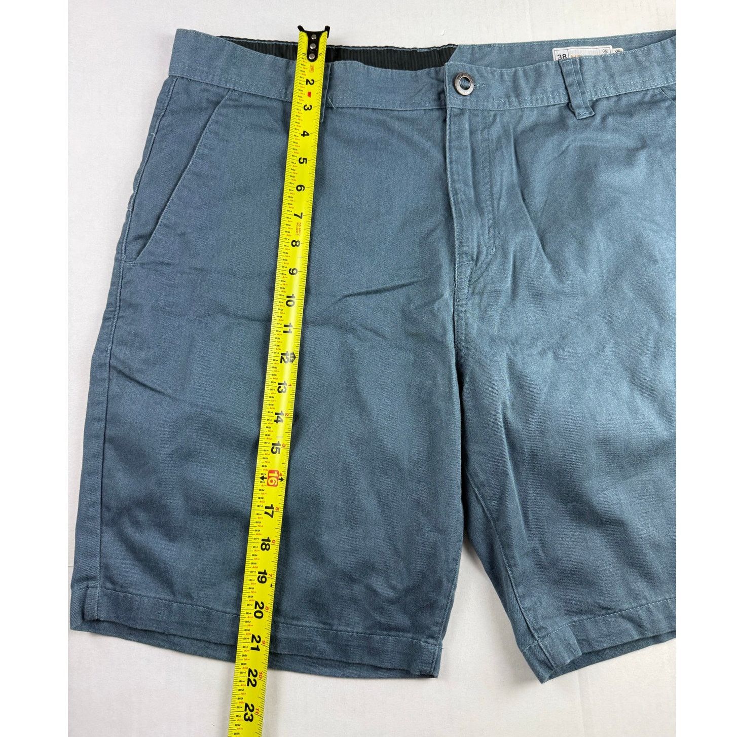 Volcom Volcom Men's Shorts - Size 38 - Great Condition Size US 38 / EU 54 - 3 Thumbnail