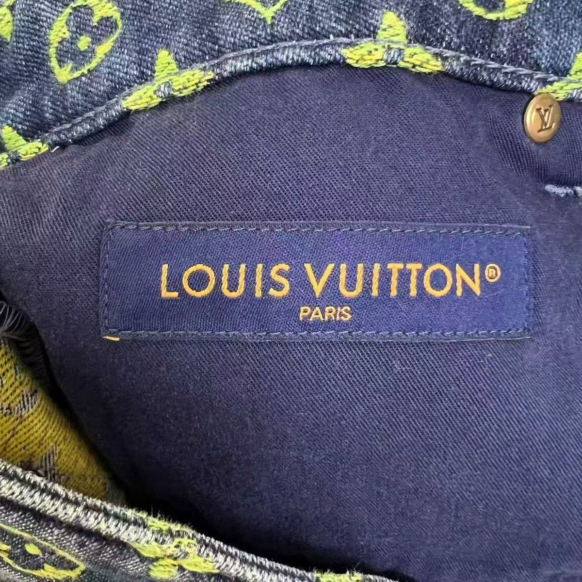 Louis Vuitton Louis Vuitton 34 Rainbow Monogram Denim Short Size US 34 / EU 50 - 6 Thumbnail