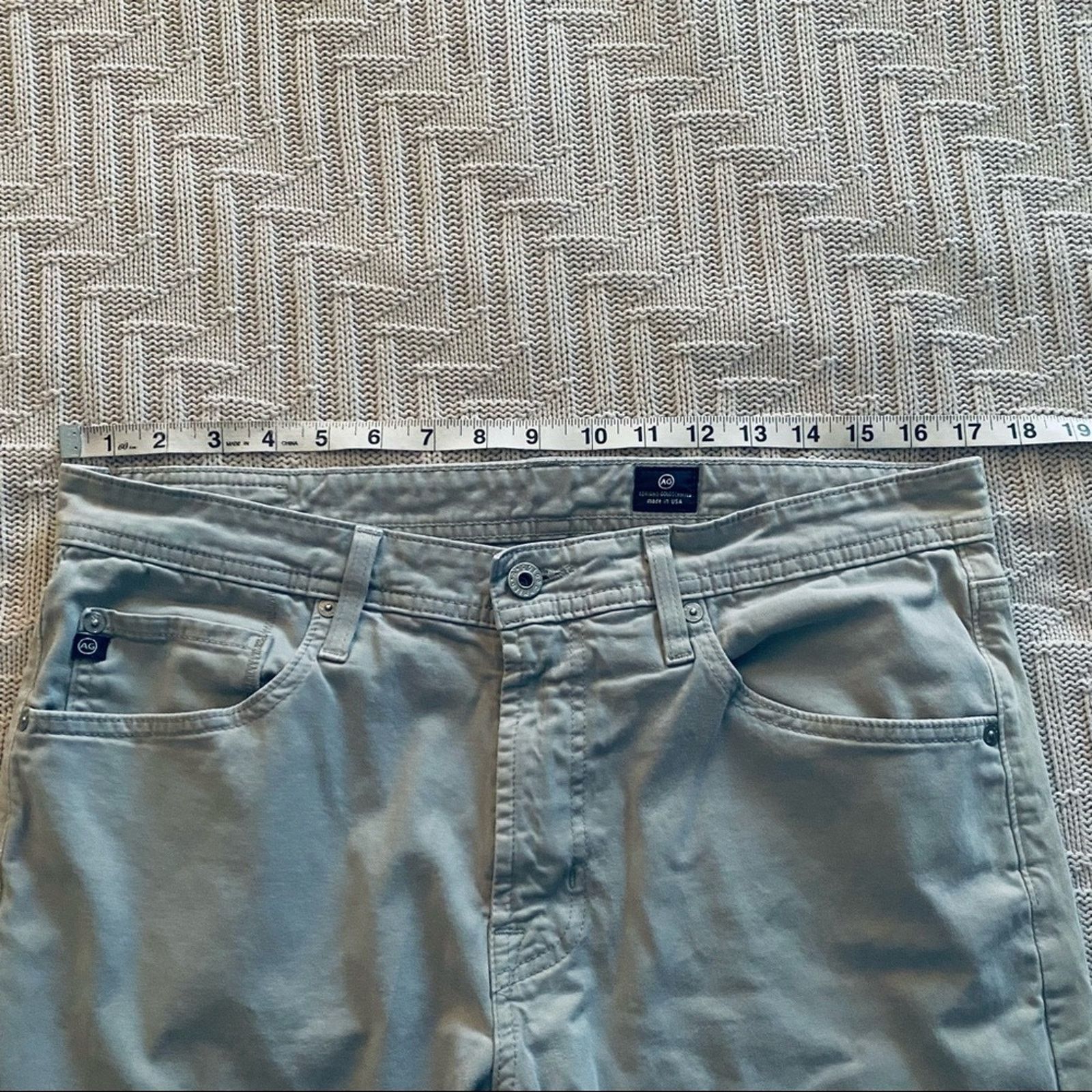 AG Adriano Goldschmied AG Adriano Goldschmied light gray chino jeans Size US 34 / EU 50 - 8 Thumbnail