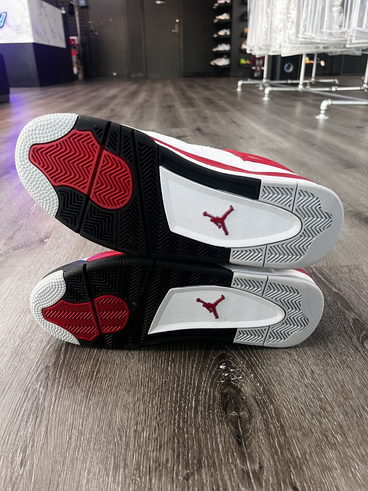 Jordan Brand Air Jordan 4 “Red Cement” **Pre-Owned** Size US 13 / EU 46 - 5 Thumbnail