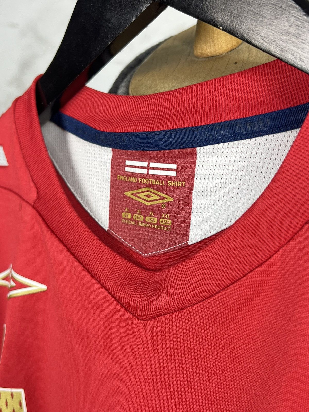 Umbro Vintage Umbro England Gerrard 4 Jersey Size L - XL Size US XL / EU 56 / 4 - 5 Thumbnail
