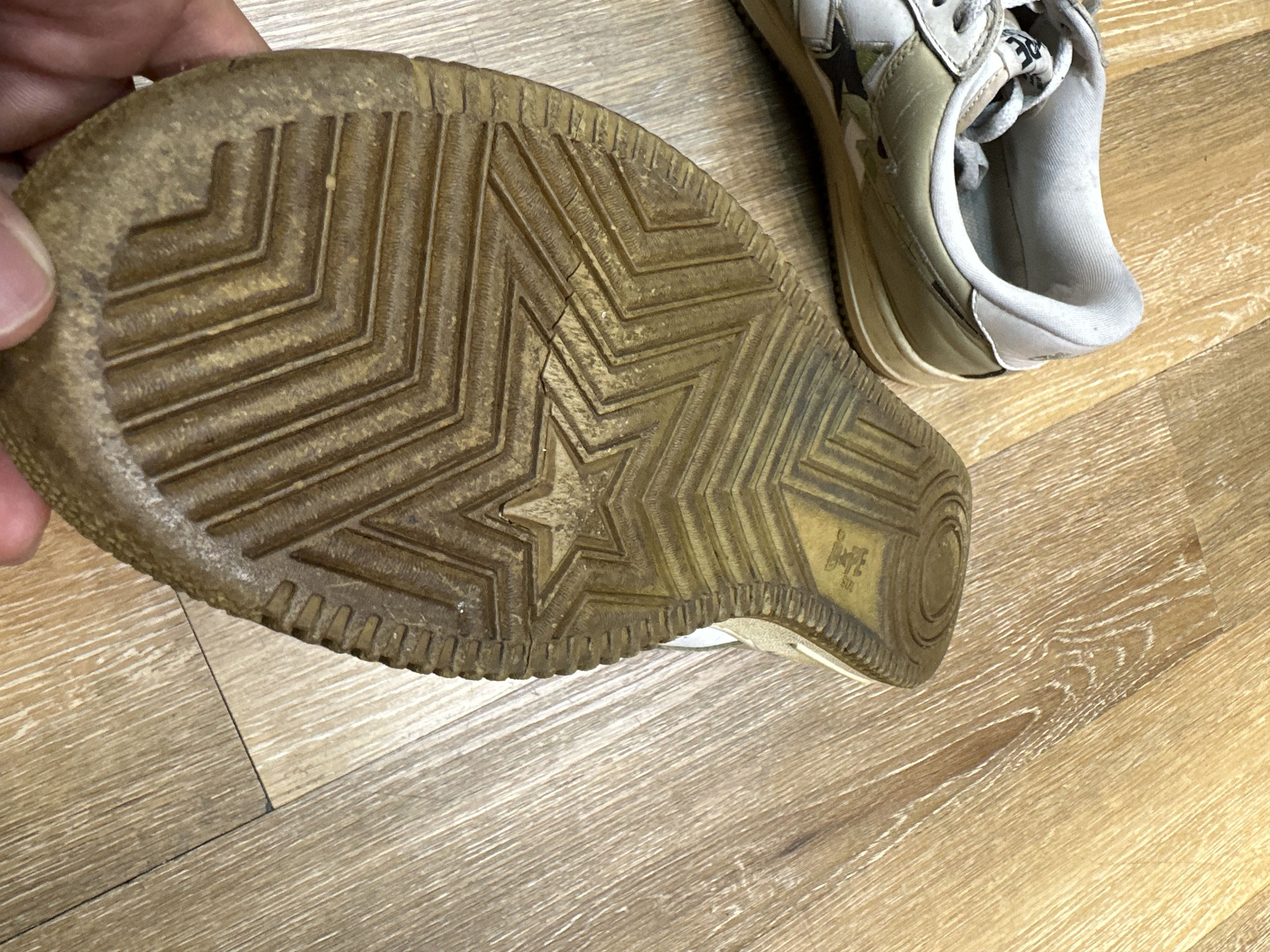 Bape × Kaws Rare 2006 Vtg Bapesta x Kaws Sneaker Size US 10.5 / EU 43-44 - 12 Thumbnail