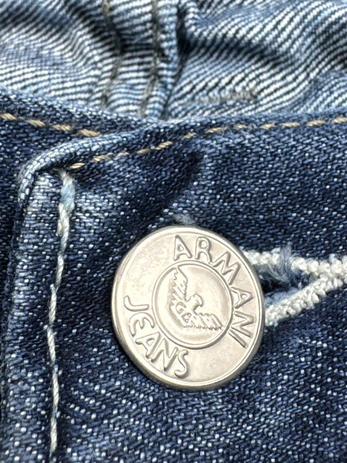 Armani Armani Vintage Faded 33/33 Blue Hip Hop Rap Distressed Jeans Pants Trousers Size US 33 - 19 Thumbnail
