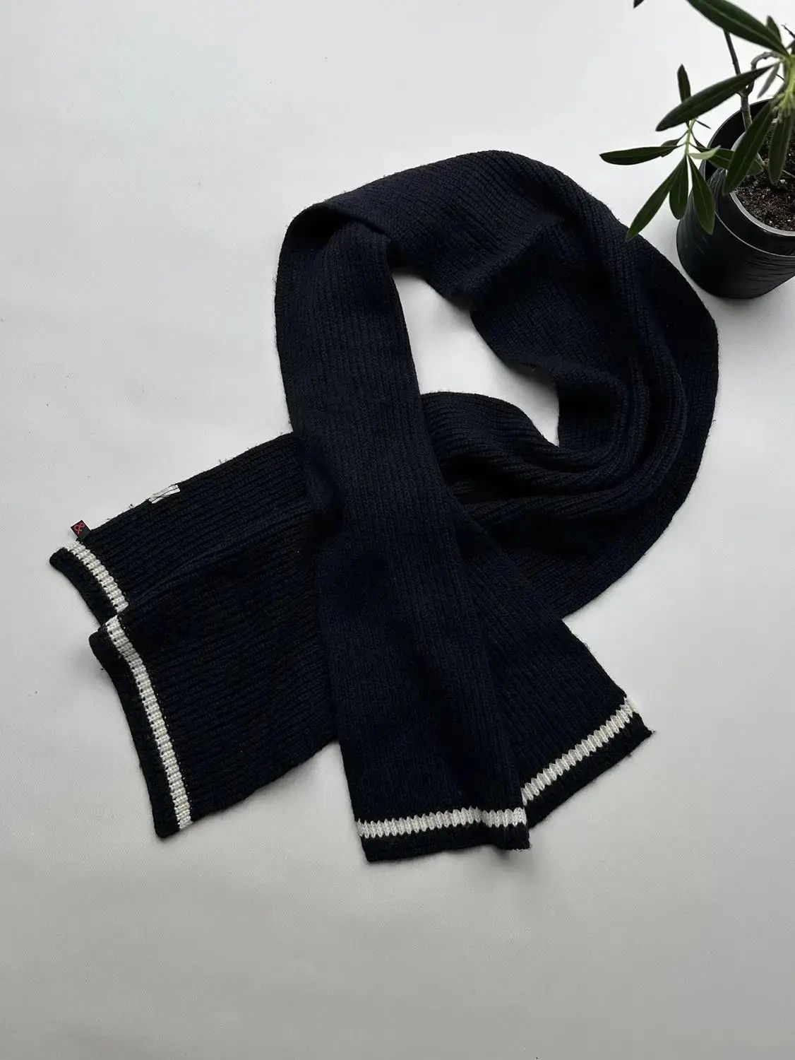 Dolce & Gabbana Dolce&Gabbana Vintage Big Wool Scarf (250) Size ONE SIZE - 7 Thumbnail