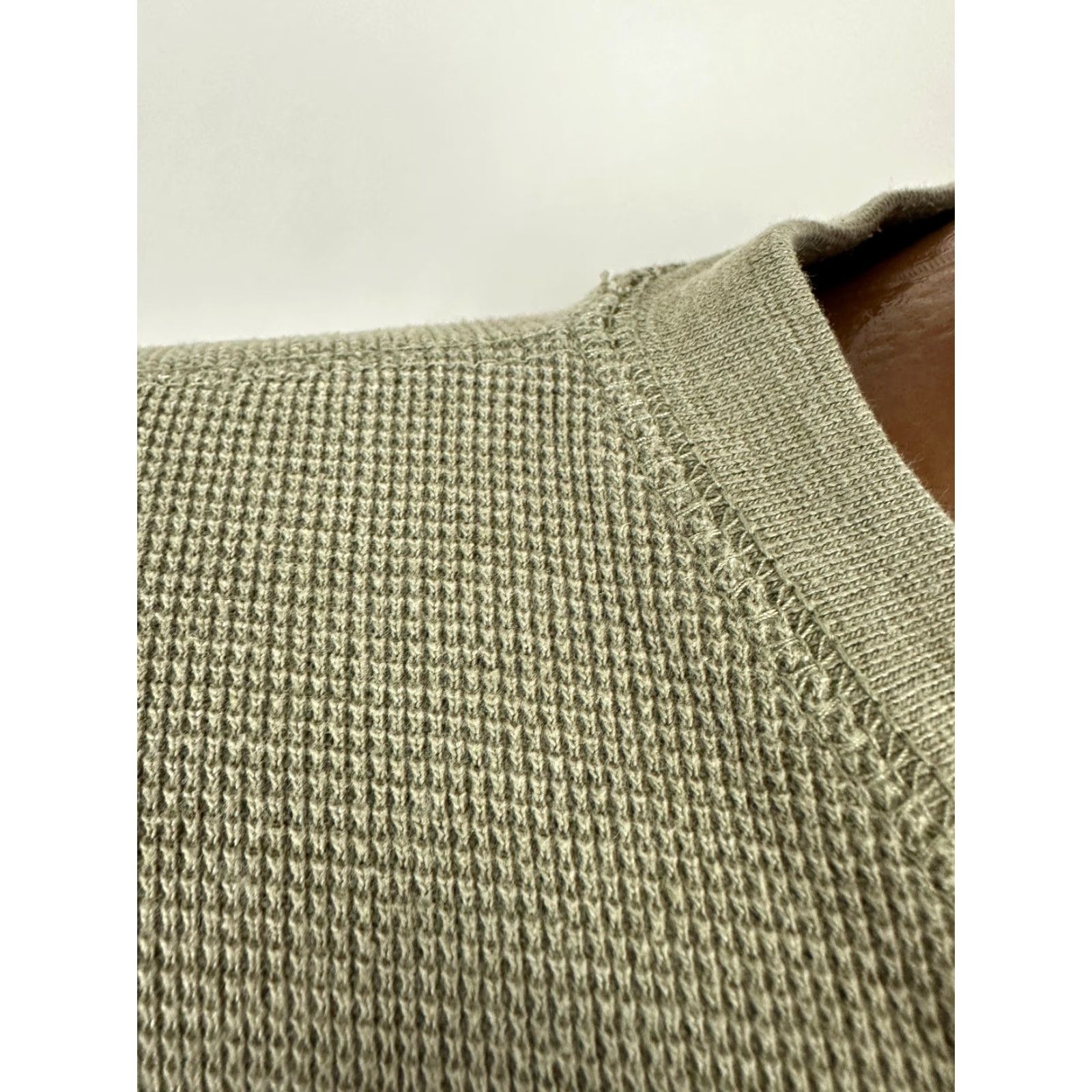 Bugle Boy Vintage Bugle Boy Waffle-Knit Shirt Men L Oversized Stretchy Beige 90s T-Shirt Grunge Hipster 90s Mens Size US L / EU 52-54 / 3 - 3 Thumbnail