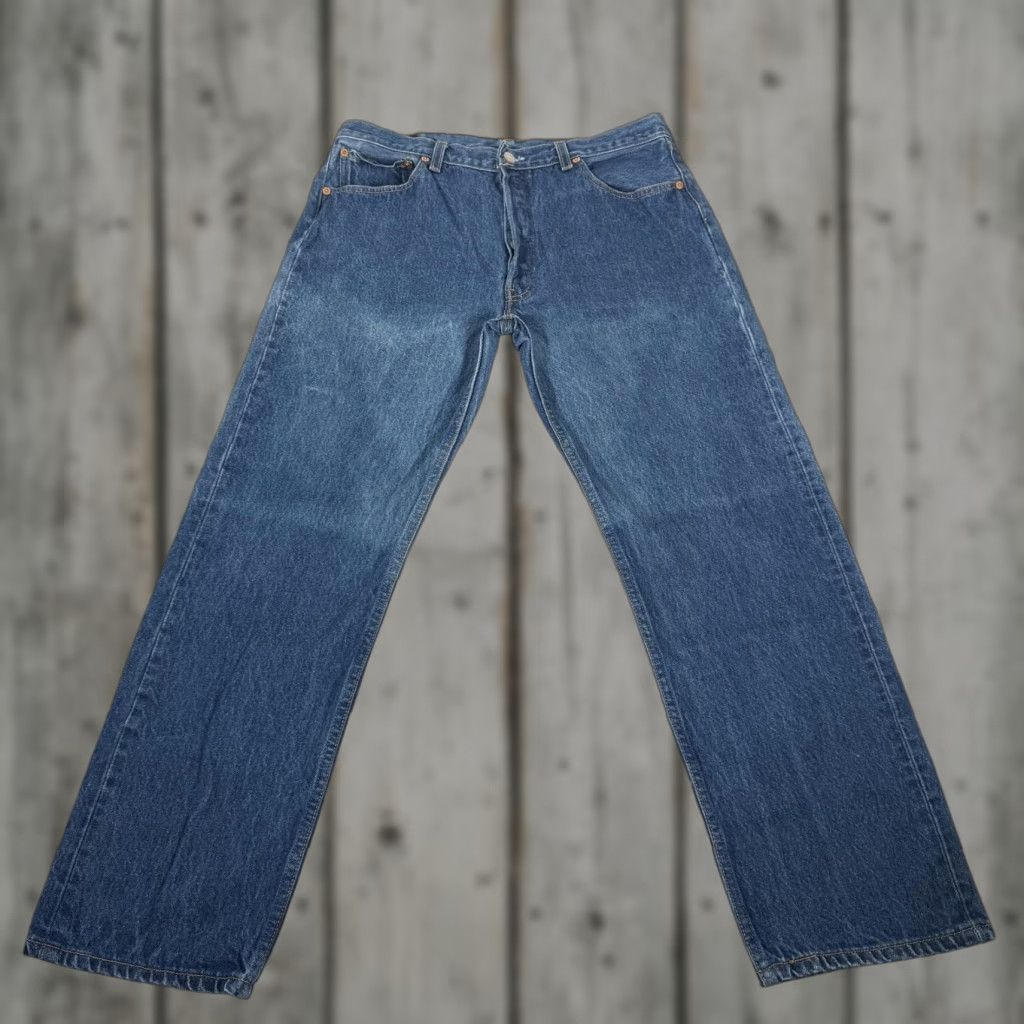 Levi's VINTAGE Levi's Jeans Mens 34x29 Blue 501 Straight Fit Denim Pants Western 90s USA Size US 34 / EU 50 - 1 Thumbnail