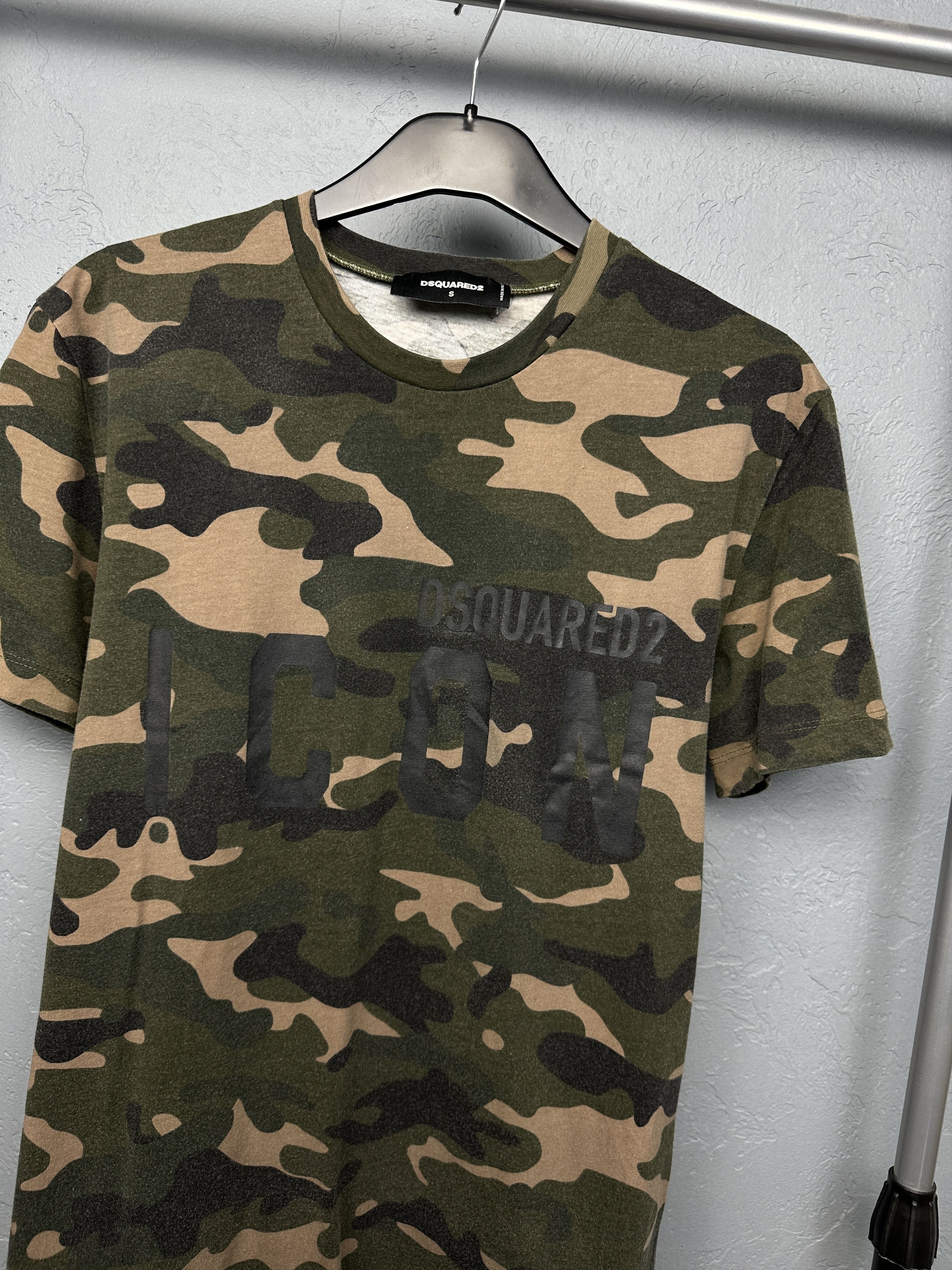 Dsquared2 Dsquared2 Mens Camo T-Shirt Size US S / EU 44-46 / 1 - 2 Thumbnail