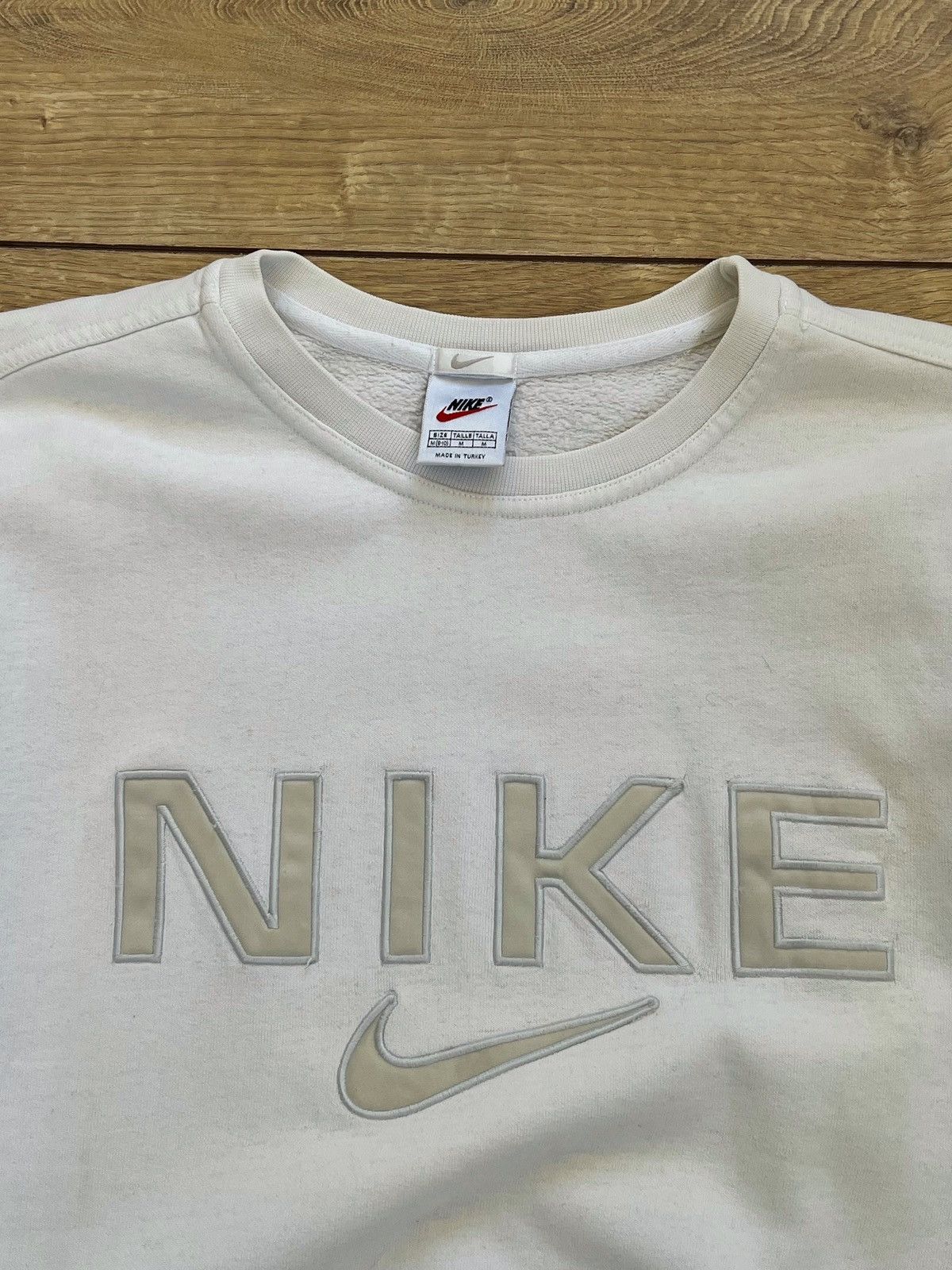 Nike Nike Sweatshirt Vintage Big Logo 90s Size M / US 6-8 / IT 42-44 - 2 Thumbnail
