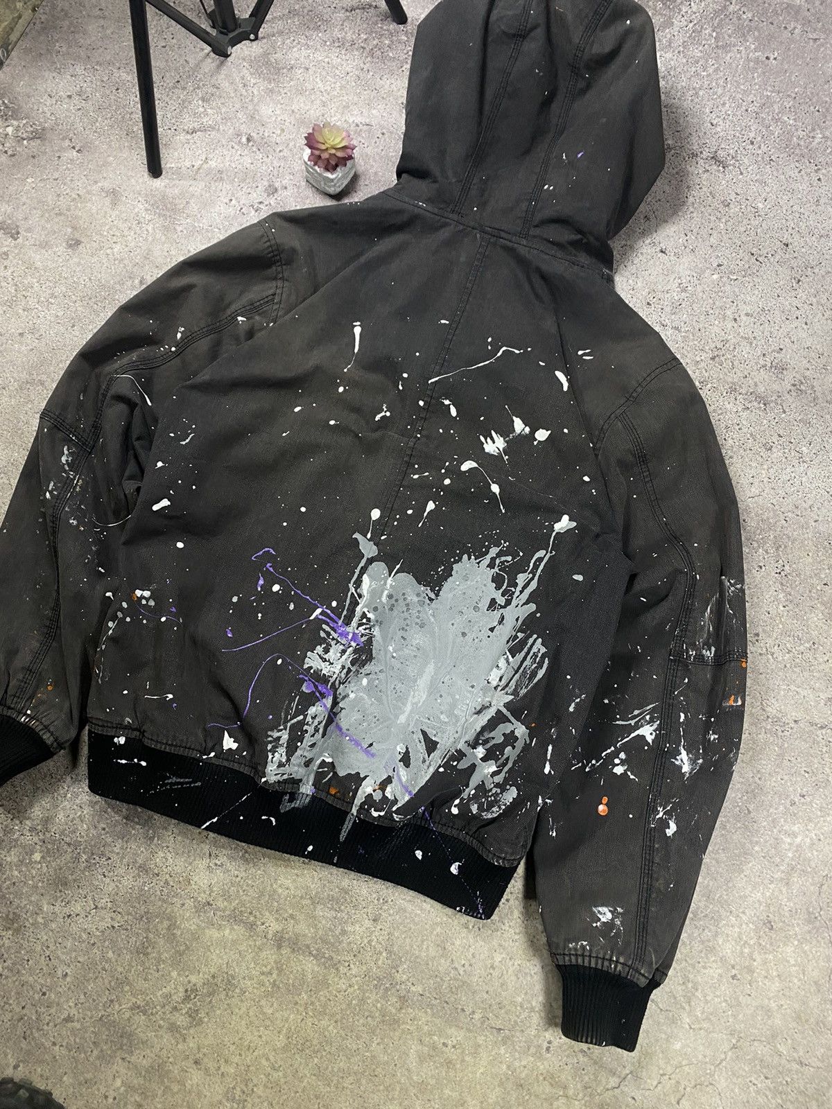 Carhartt Crazy LOGG Carhartt Style Paint Distressed Workwear Jacket Size US XL / EU 56 / 4 - 10 Thumbnail