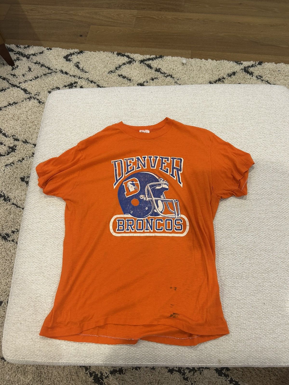 Other NFL Vintage Denver Broncos T-Shirt Size US L / EU 52-54 / 3 - 1 Thumbnail