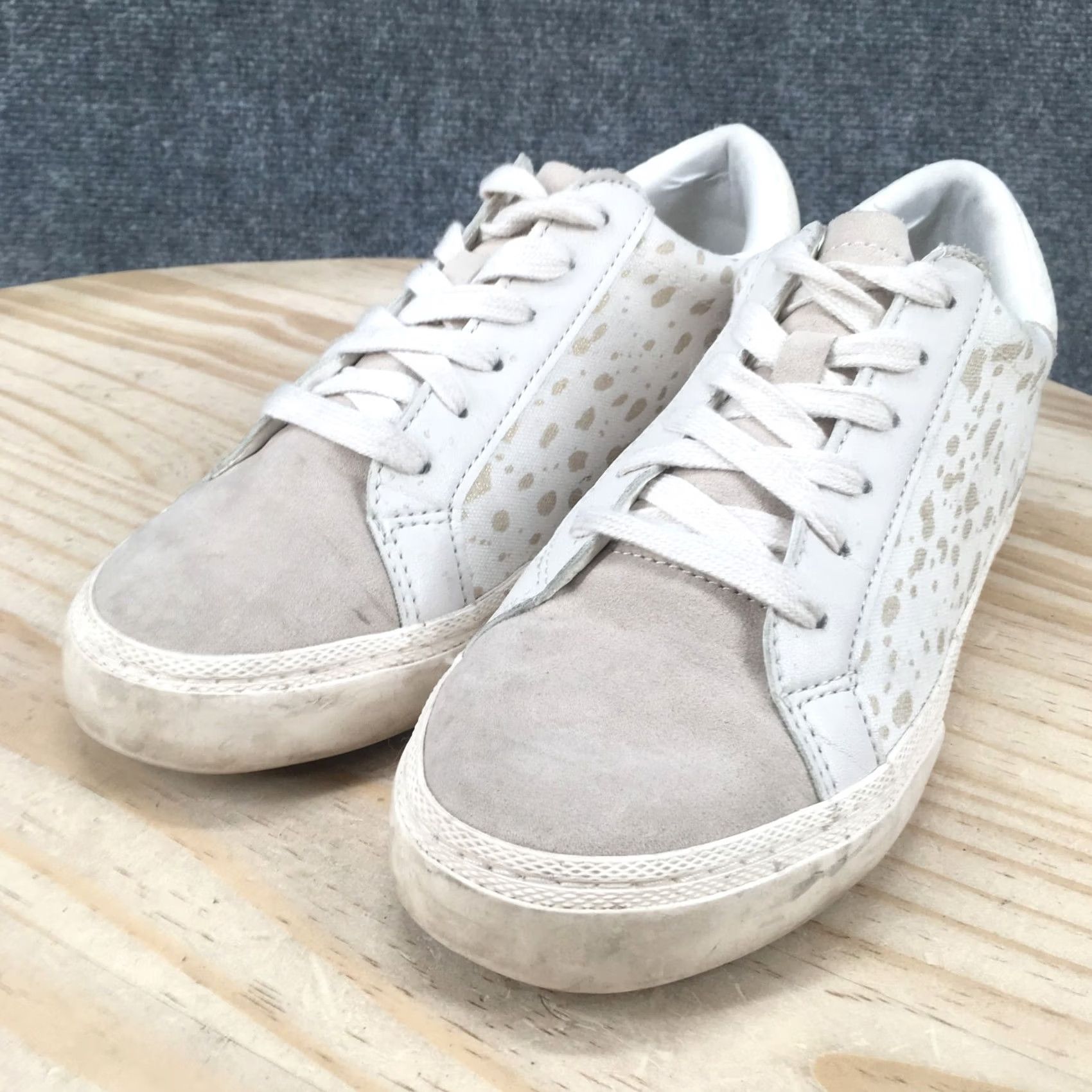 Vintage A New Day Maddison Womens 7.5 Casual Low Top Sneakers White Fabric Lace Up Shoes Size M / US 6-8 / IT 42-44 - 6 Thumbnail