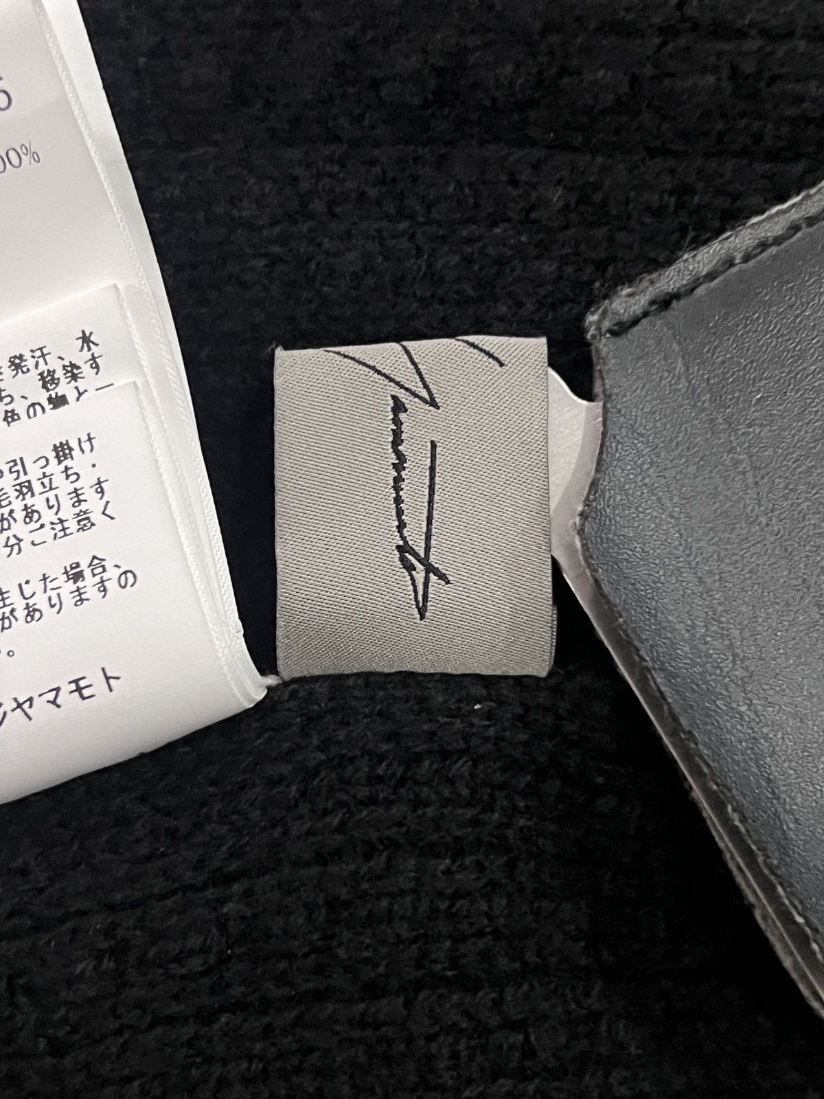 Yohji Yamamoto Yohji Yamamoto Asymmetric Hem Knit Sweater Size US M / EU 48-50 / 2 - 23 Thumbnail