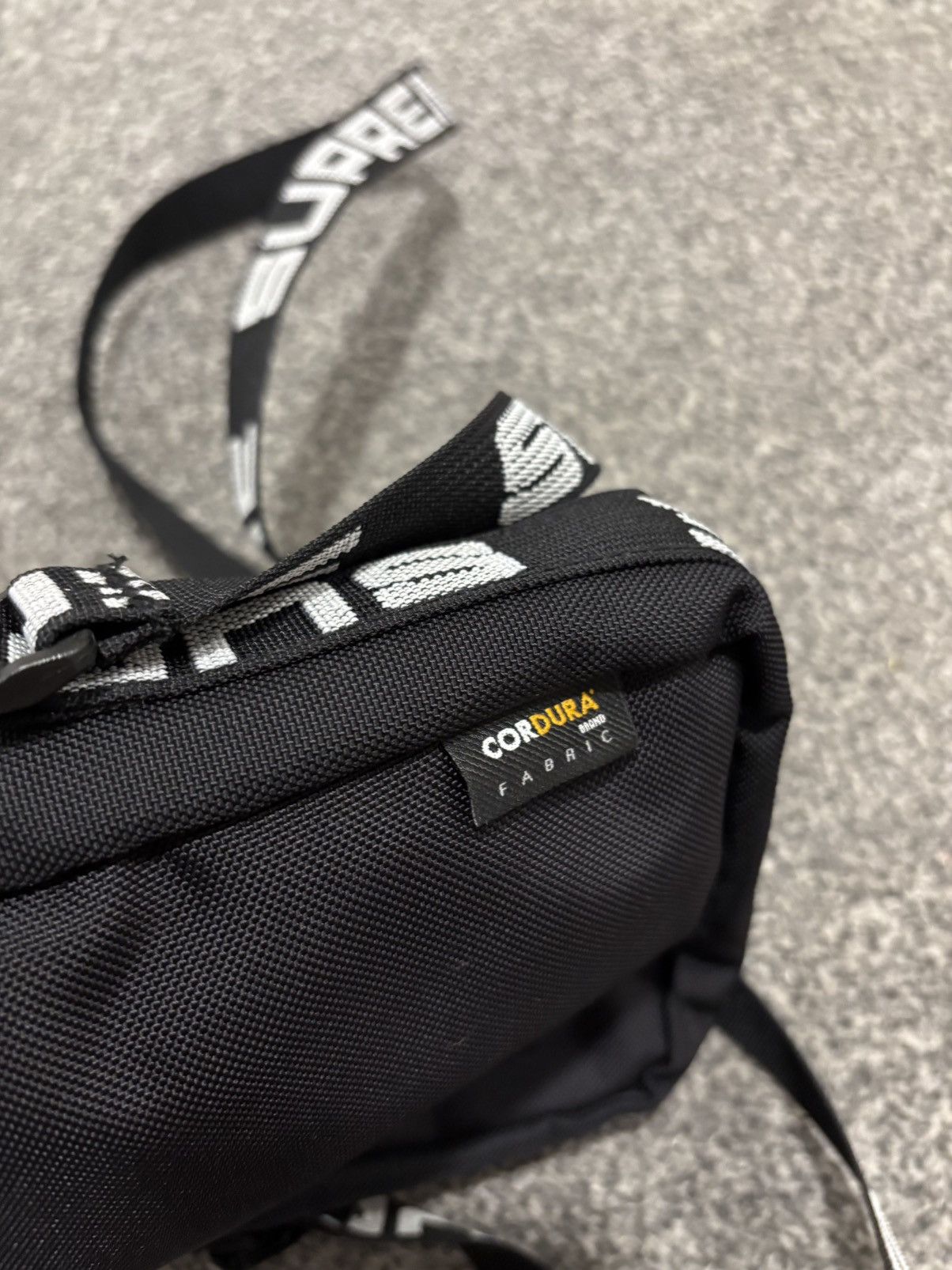 Supreme Supreme 3M Shoulder Bag SS18 Size ONE SIZE - 3 Thumbnail