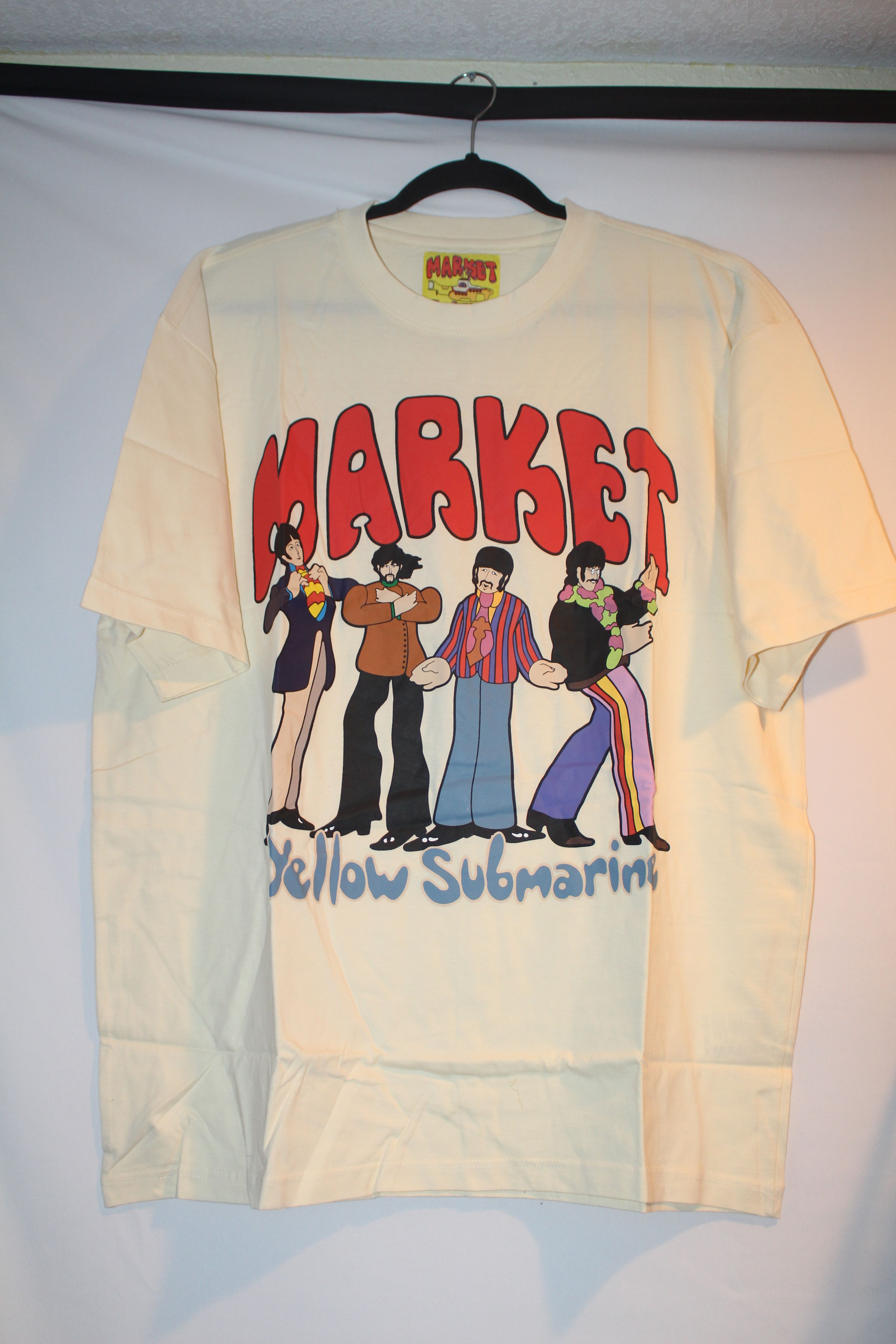 Market Market Yellow Submarine Pose Cream T-Shirt (X-Large) Size US XL / EU 56 / 4 - 1 Thumbnail