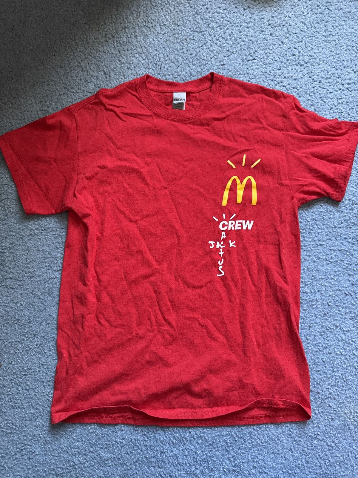 Travis Scott Travis Scott x Mcdonald’s Crew Exclusive T-shirt Size US M / EU 48-50 / 2 - 1 Thumbnail