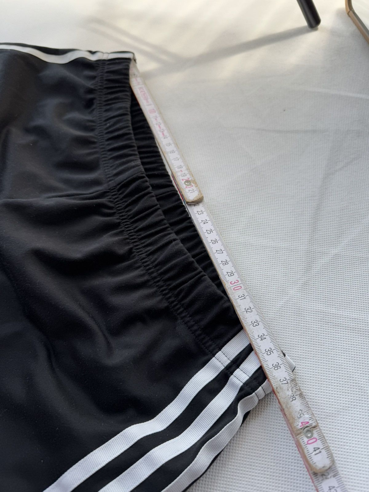Vintage Vintage Y2K Adidas Pinterest Mini Shorts Streetwear 90s Size US 32 / EU 48 - 17 Thumbnail