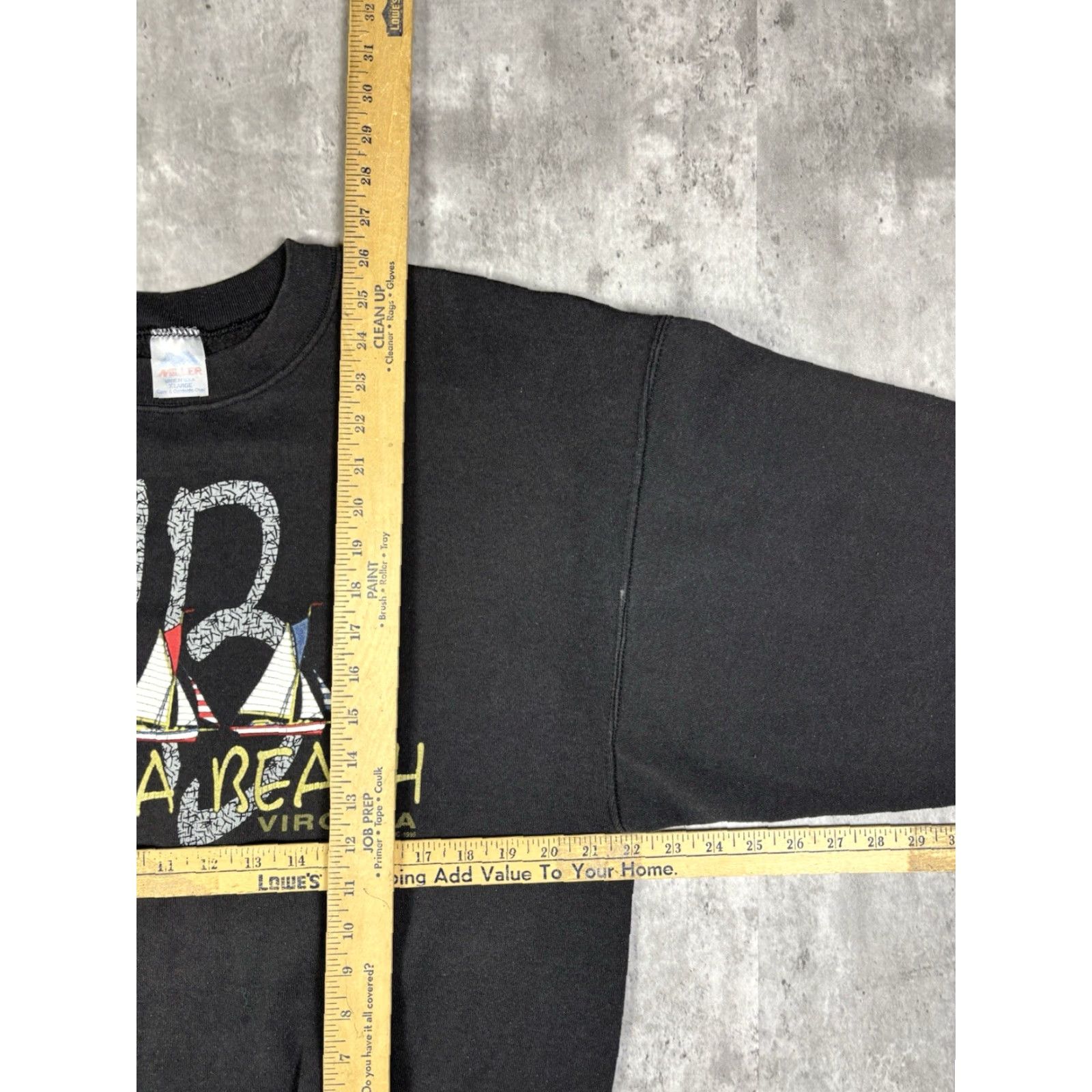 Vintage VINTAGE 90s Virginia Beach Graphic Sweatshirt XL Men Black Gildan Heavy Blend Pullover Size US XL / EU 56 / 4 - 5 Thumbnail