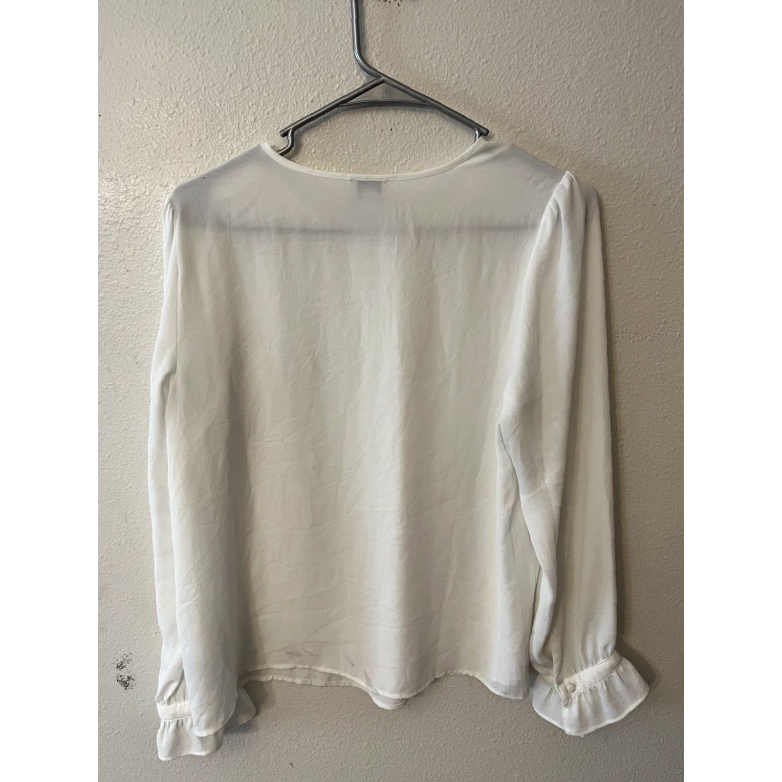 J.Crew J.CREW Blouse Shirt Crew Neck Button Solid Women S White Small Photos Ruffle 90s? Size S / US 4 / IT 40 - 3 Thumbnail