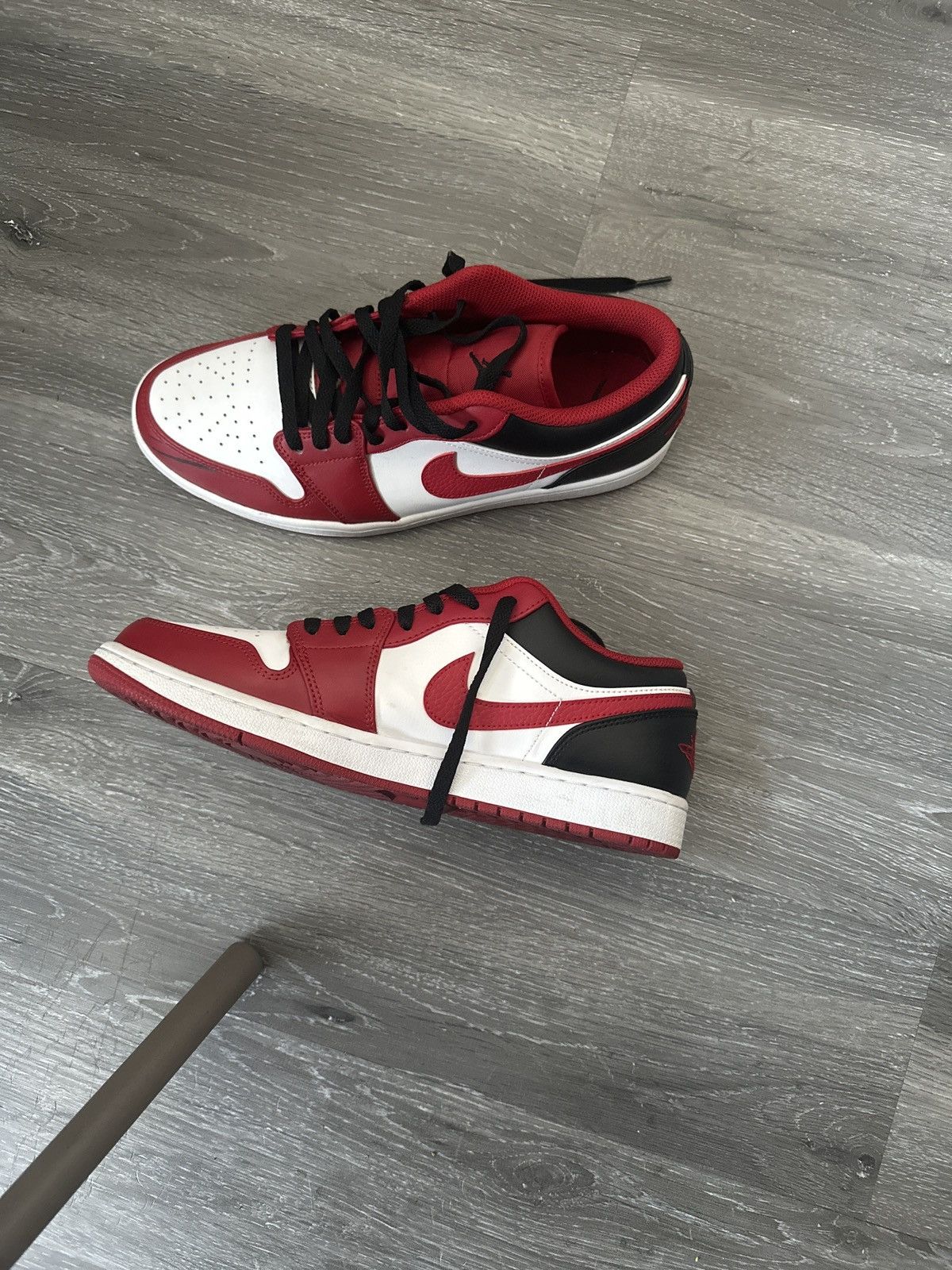 Jordan Brand Air jordan 1 low Red black Size US 11 / EU 44 - 2 Thumbnail