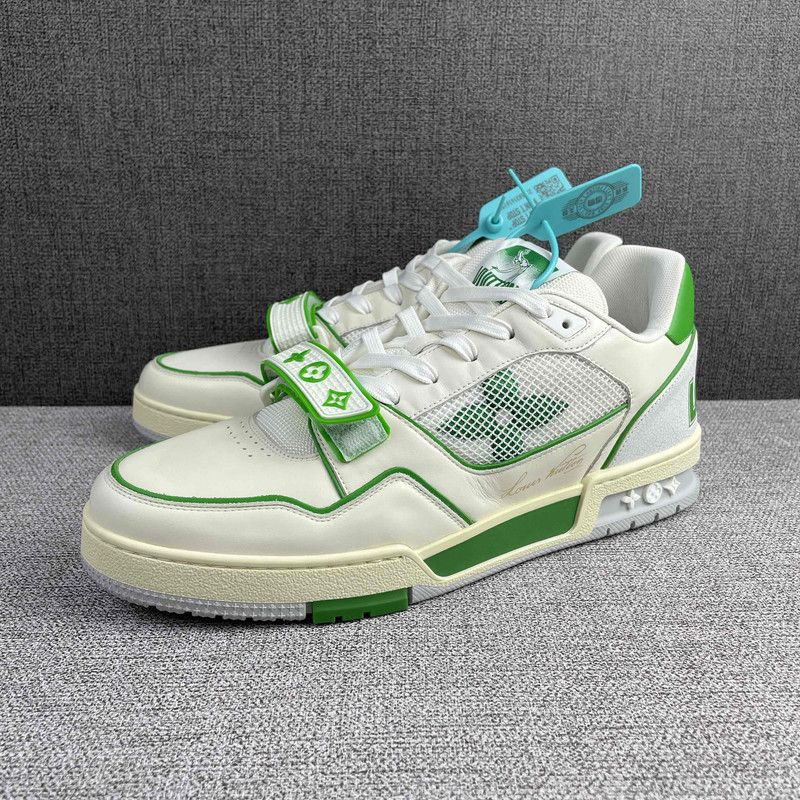 Louis Vuitton Louis Vuitton Classic Green and White Sneakers 0079 Size US 9.5 / EU 42-43 - 1 Thumbnail