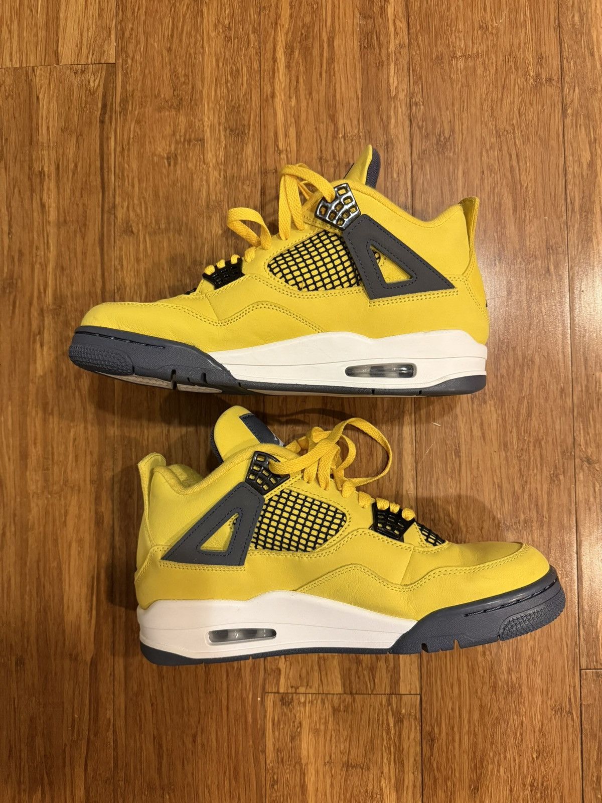Jordan Brand Jordan 4 Retro (2021) Size US 9 / EU 42 - 1 Thumbnail