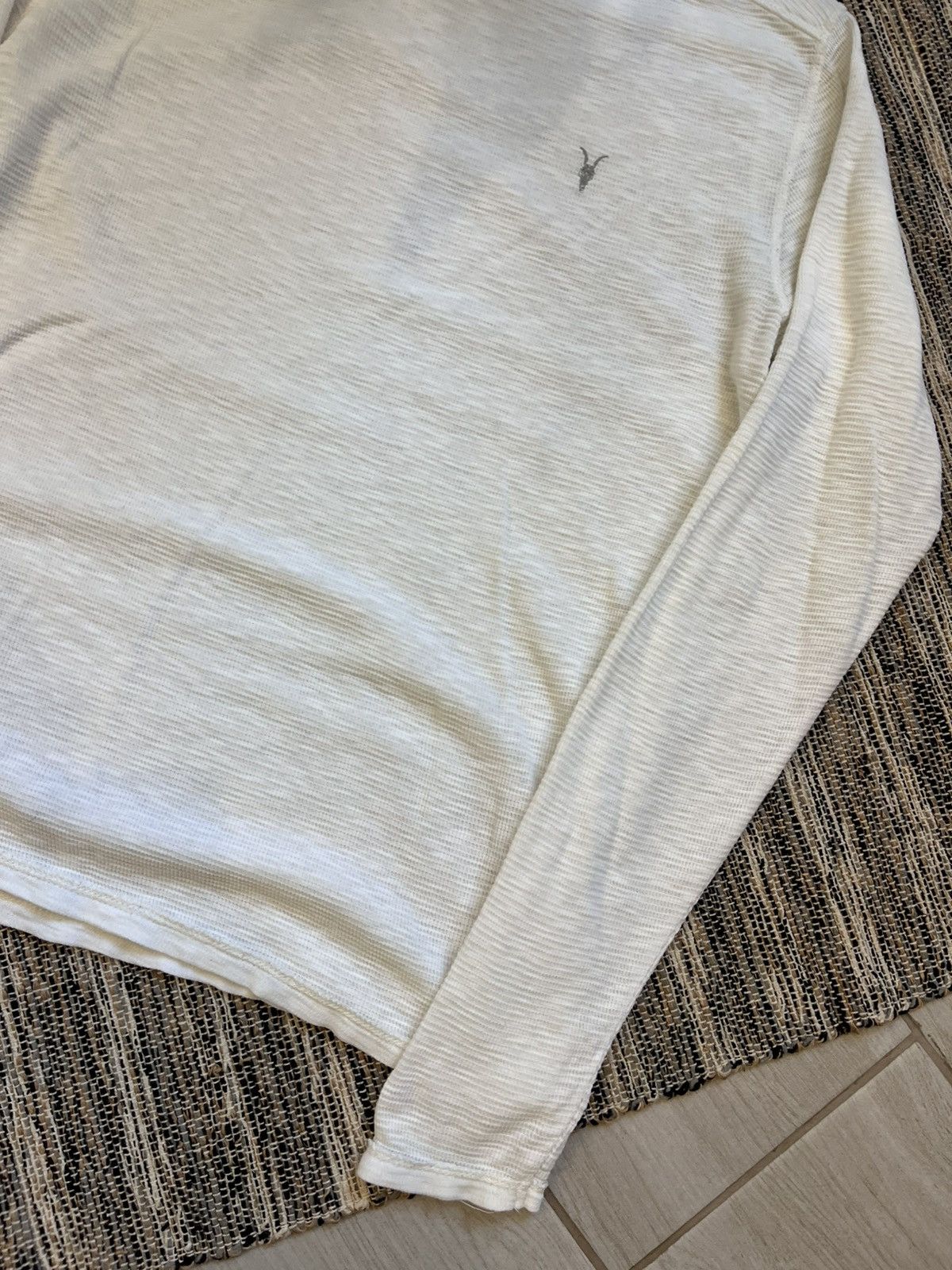 Allsaints Vintage AllSaints Longsleeve Tshirt white luxury avantgarde Size US XS / EU 42 / 0 - 4 Thumbnail