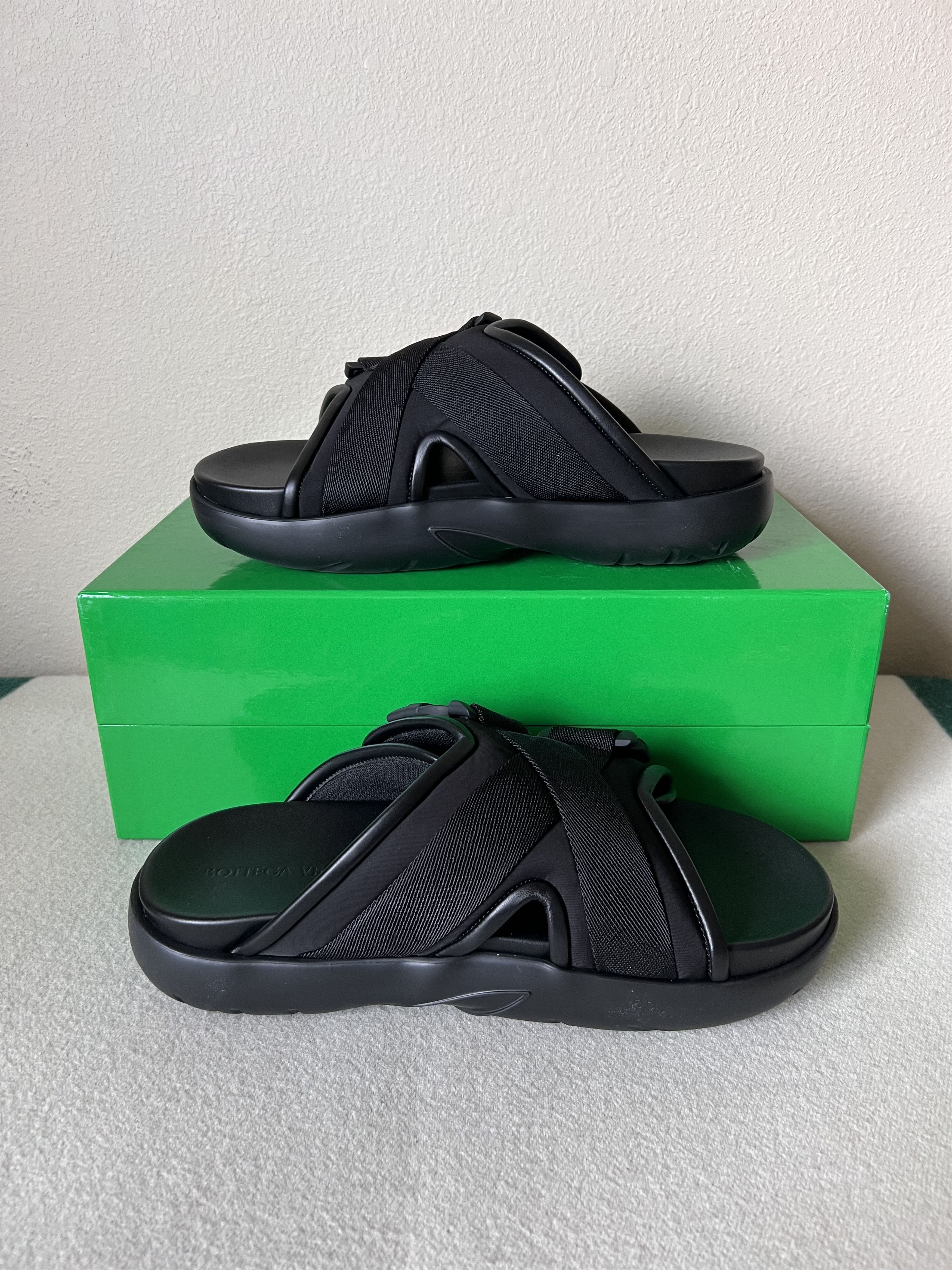 Bottega Veneta Bottega Veneta Snap Sandals in Black Size US 9 / EU 42 - 3 Thumbnail