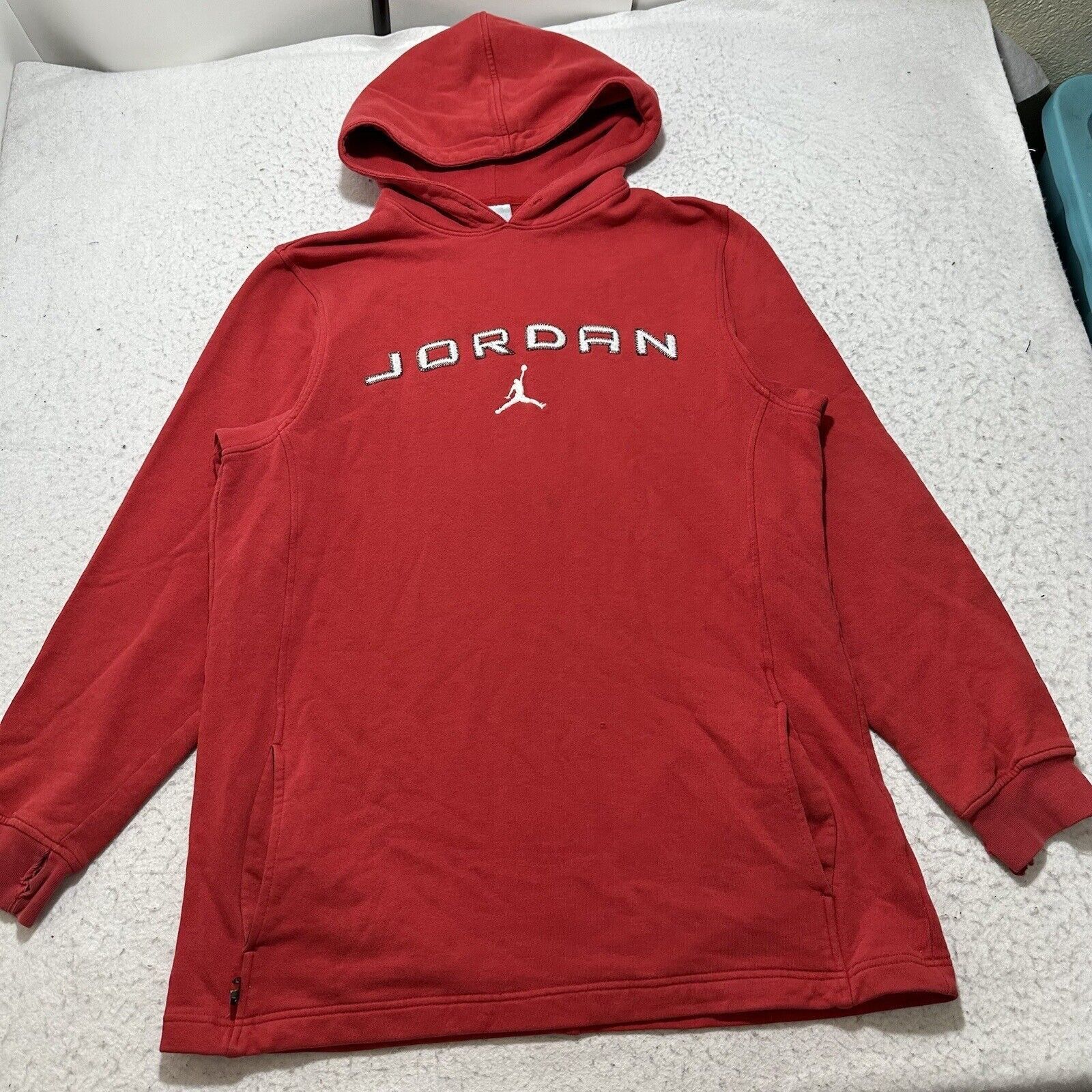 Jordan Brand Vintage Nike Air Jordan Large Red Hoodie Jumpman Y2K Retro Size US L / EU 52-54 / 3 - 1 Thumbnail