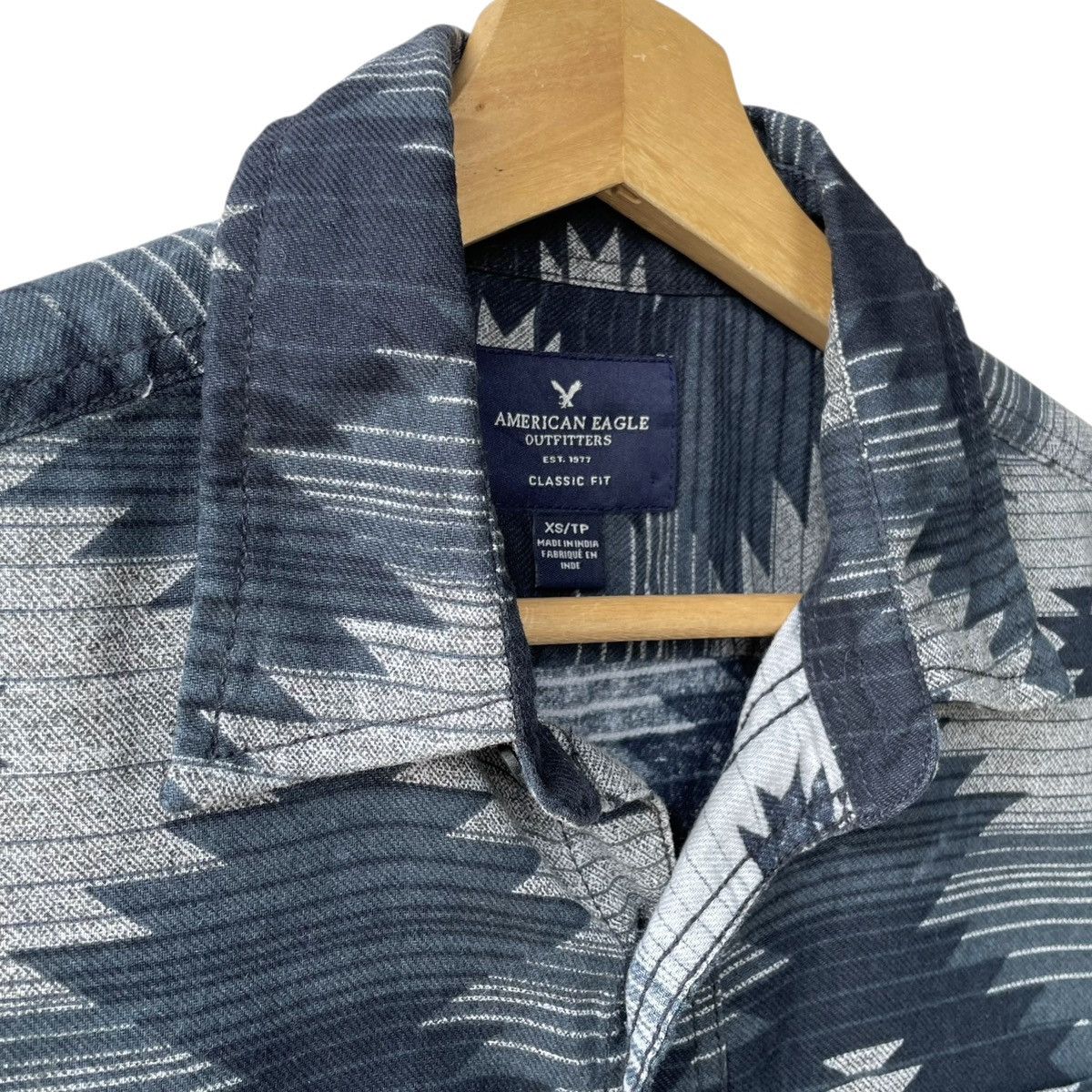 American Eagle Outfitters American Eagle Outfitters Native Navajo Casual Shirt Size US S / EU 44-46 / 1 - 5 Thumbnail