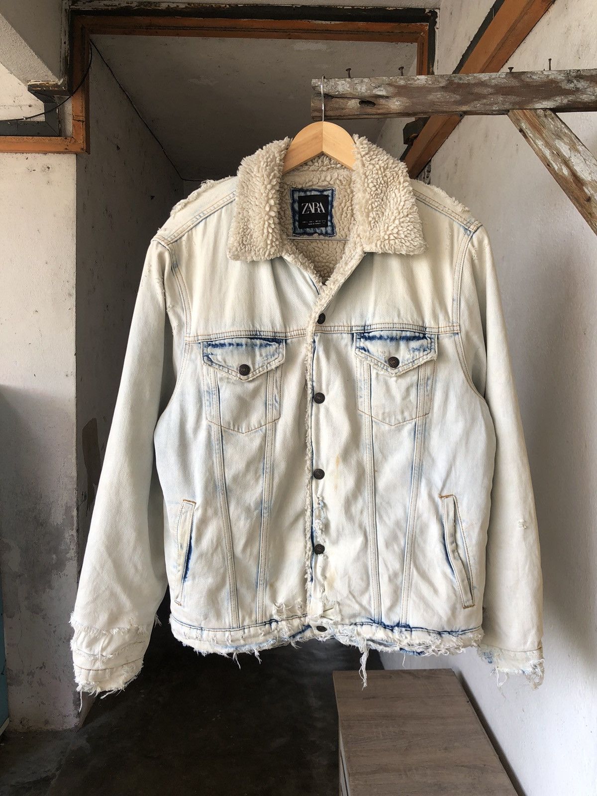 Zara 🔥Zara Distressed Punk Denim Sherpa Jacket If Six Was Nine Size US L / EU 52-54 / 3 - 1 Thumbnail
