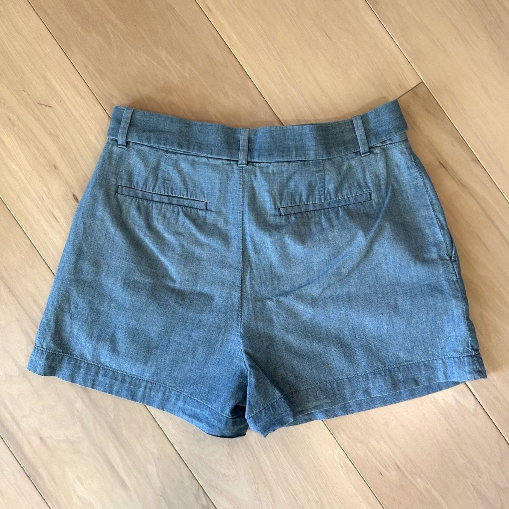 Polo Ralph Lauren Polo Ralph Lauren Belted Blue Chambray Cotton Shorts 2” Inseam Women’s 6 Size 28" / US 6 / IT 42 - 2 Thumbnail