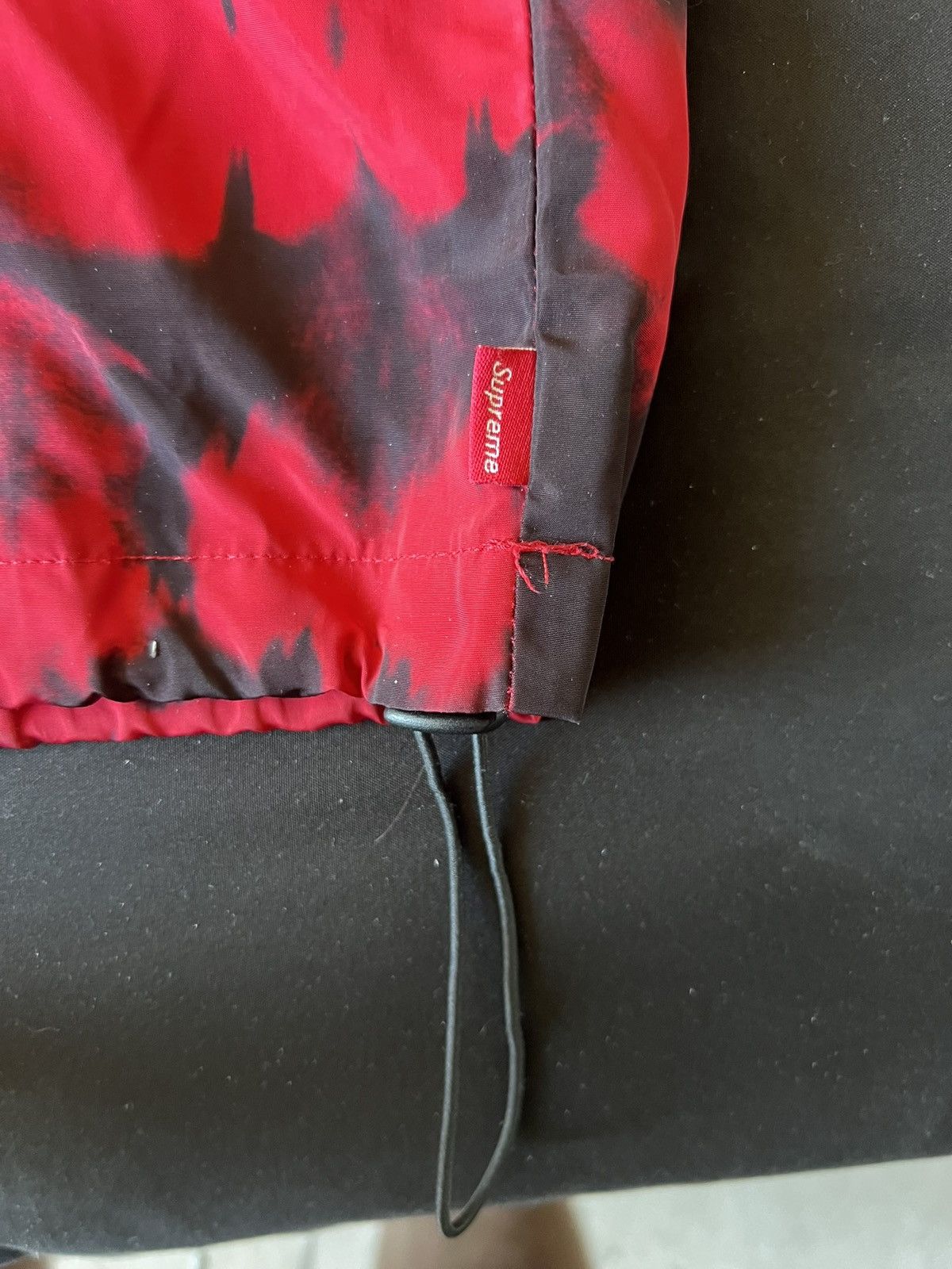 Supreme Supreme Tie Dye Pullover Windbreaker Black Red Hoodie SS13 Size US L / EU 52-54 / 3 - 5 Thumbnail