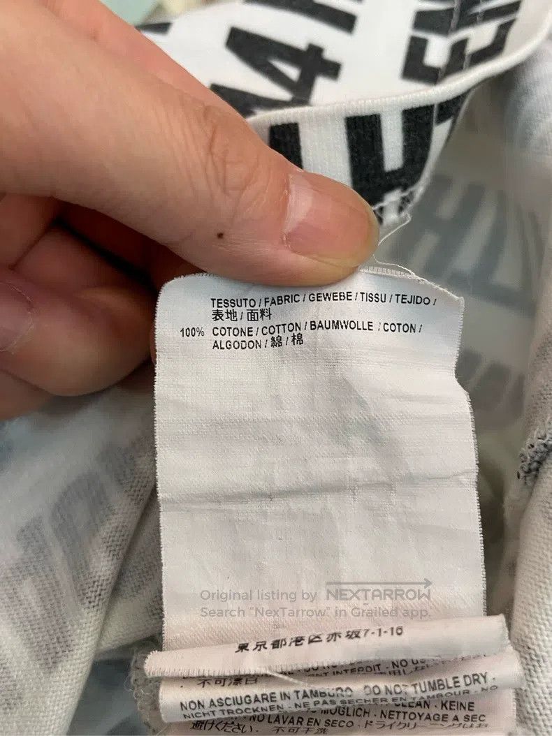 Balenciaga Balenciaga Fully Printed Letter T-Shirt Size US S / EU 44-46 / 1 - 6 Thumbnail
