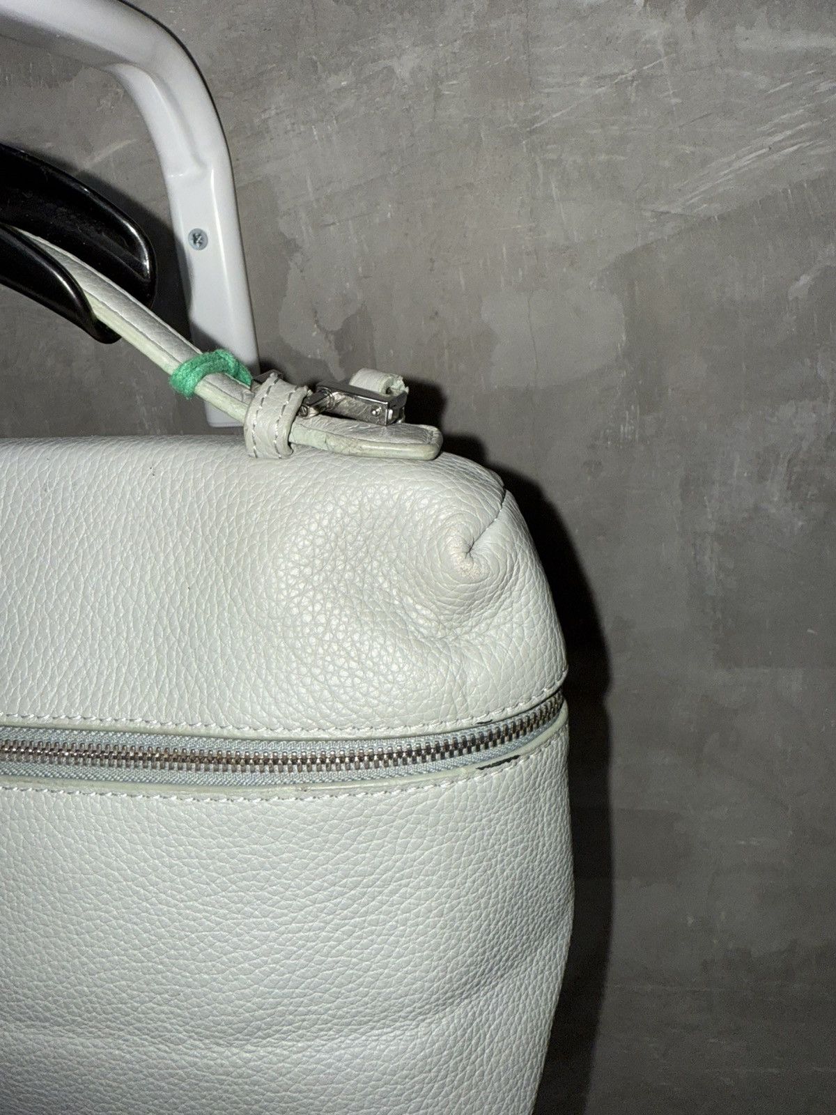 Loro Piana Loro Piana Extra Pocket 2 way Leather Bag Size ONE SIZE - 4 Thumbnail