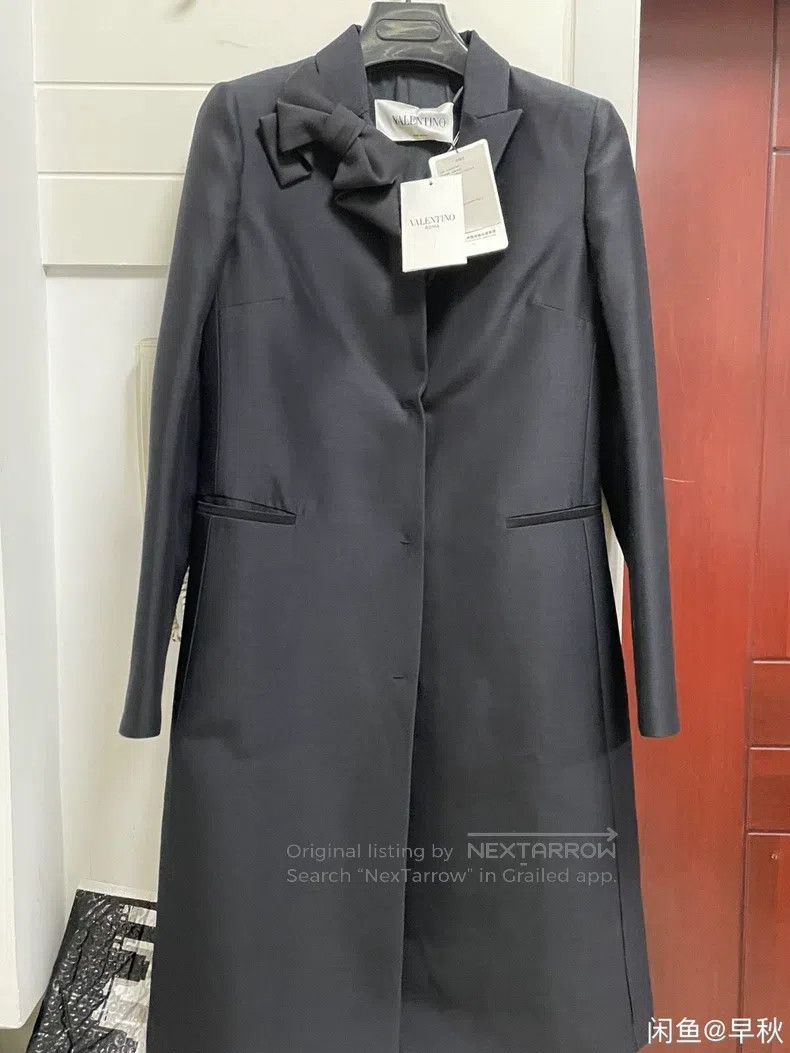 Valentino Valentino Professional style top Size S / US 4 / IT 40 - 1 Thumbnail
