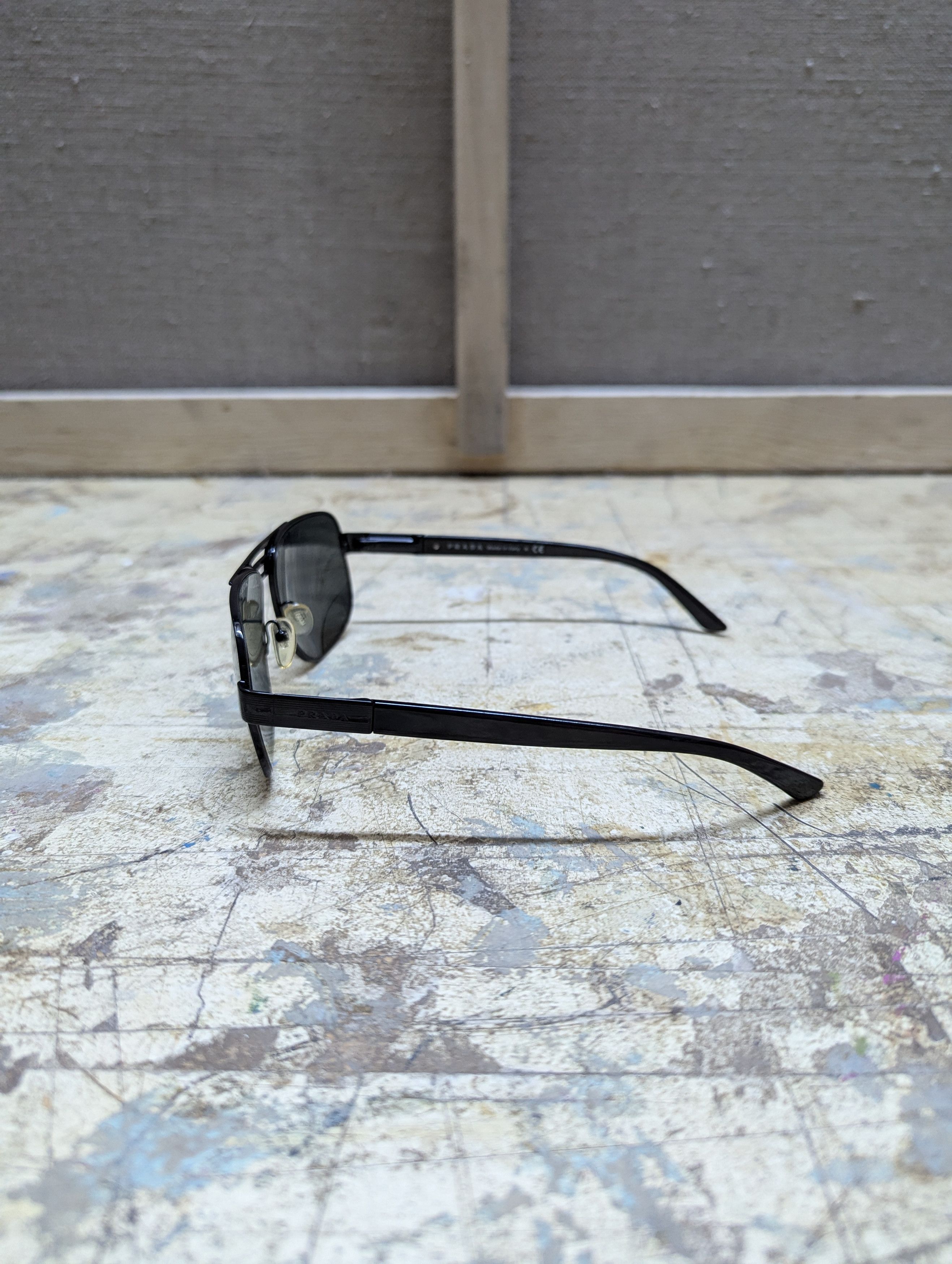 Prada 00s Prada Carbon Pattern Aviator Sunglasses Size ONE SIZE - 3 Thumbnail