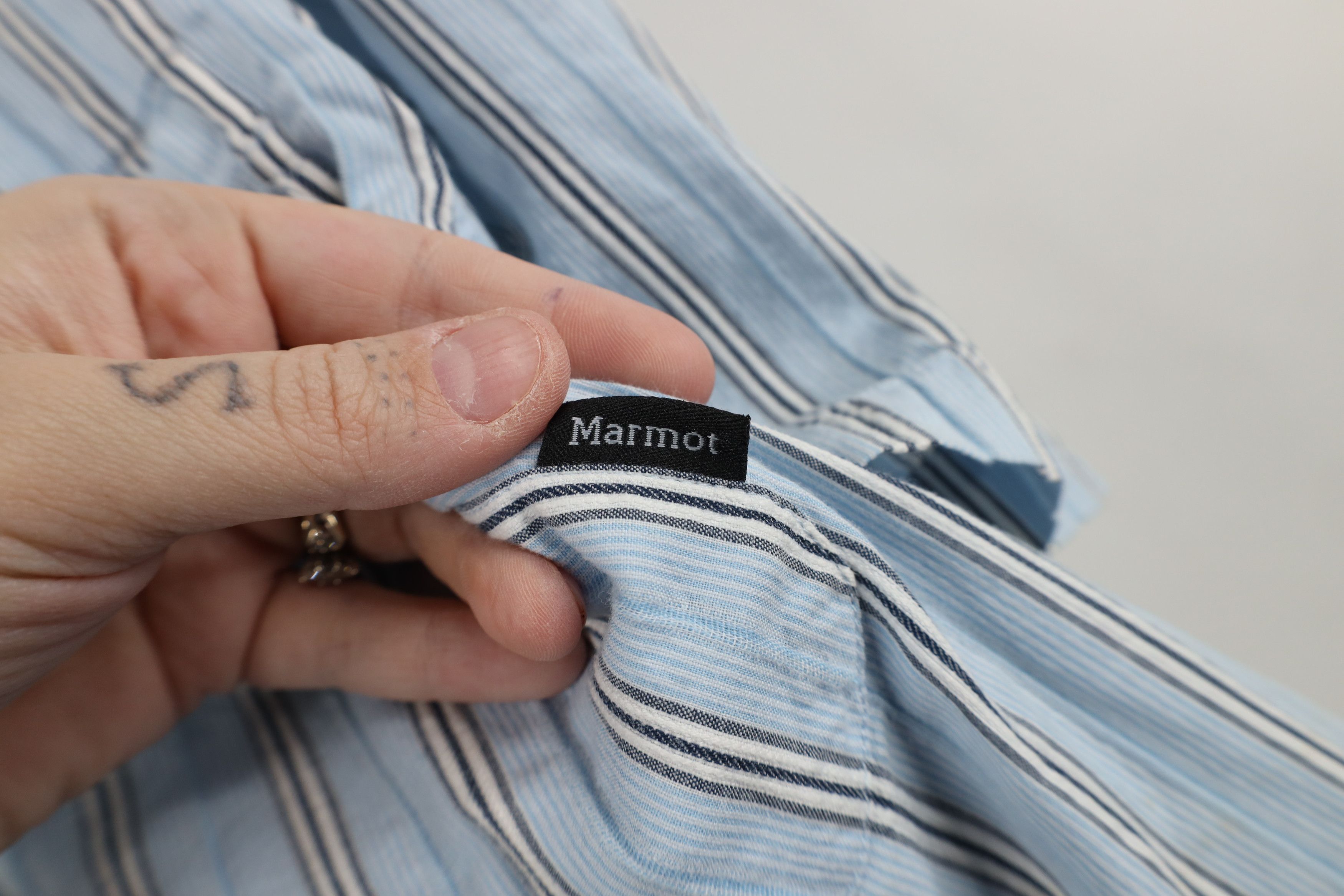 Marmot × Vintage Marmot Spell Out Striped Ribbed Short Sleeve Button Shirt Size US L / EU 52-54 / 3 - 6 Thumbnail