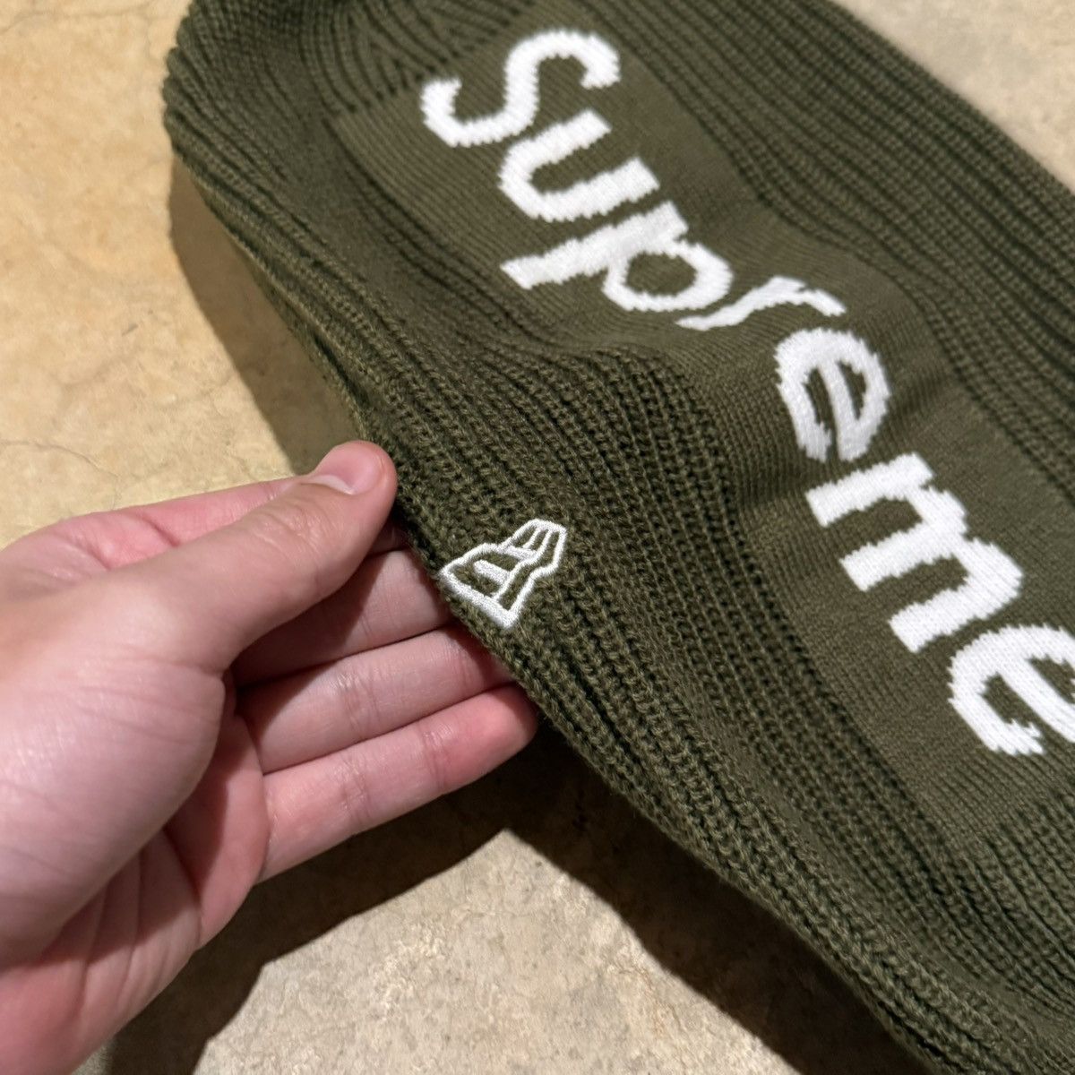 New Era × Supreme Supreme FW20 New Era Balaclava Ski Face Mask Olive Green Size ONE SIZE - 4 Thumbnail